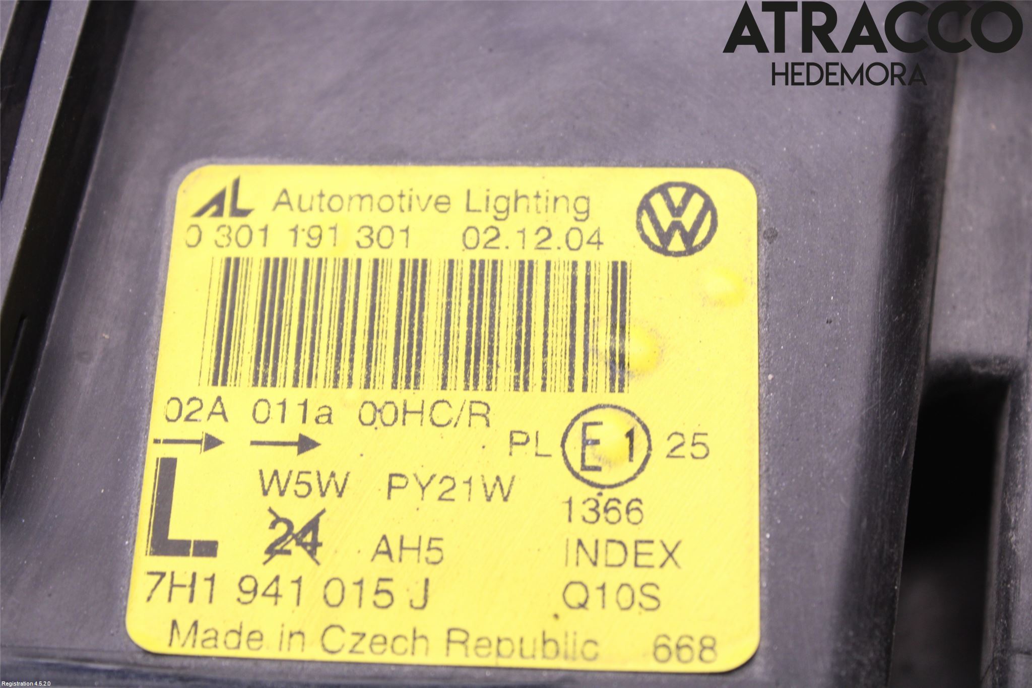 Volkswagen VW TRANSP/CARAVELLE (T5) 04-15 Strålkastare Vänster