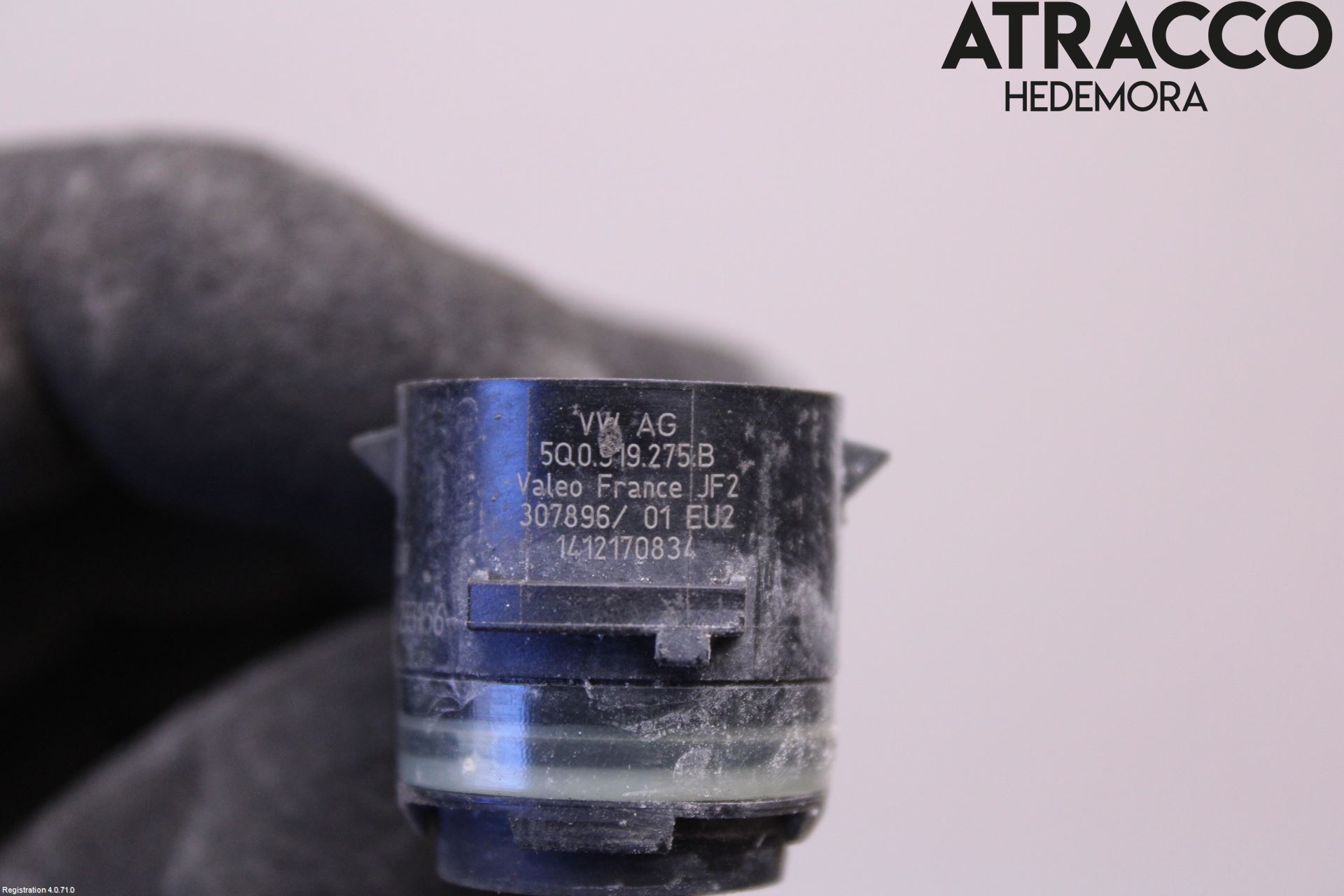 Skoda SUPERB 16-24 Parkeringshjälp Frontsensor