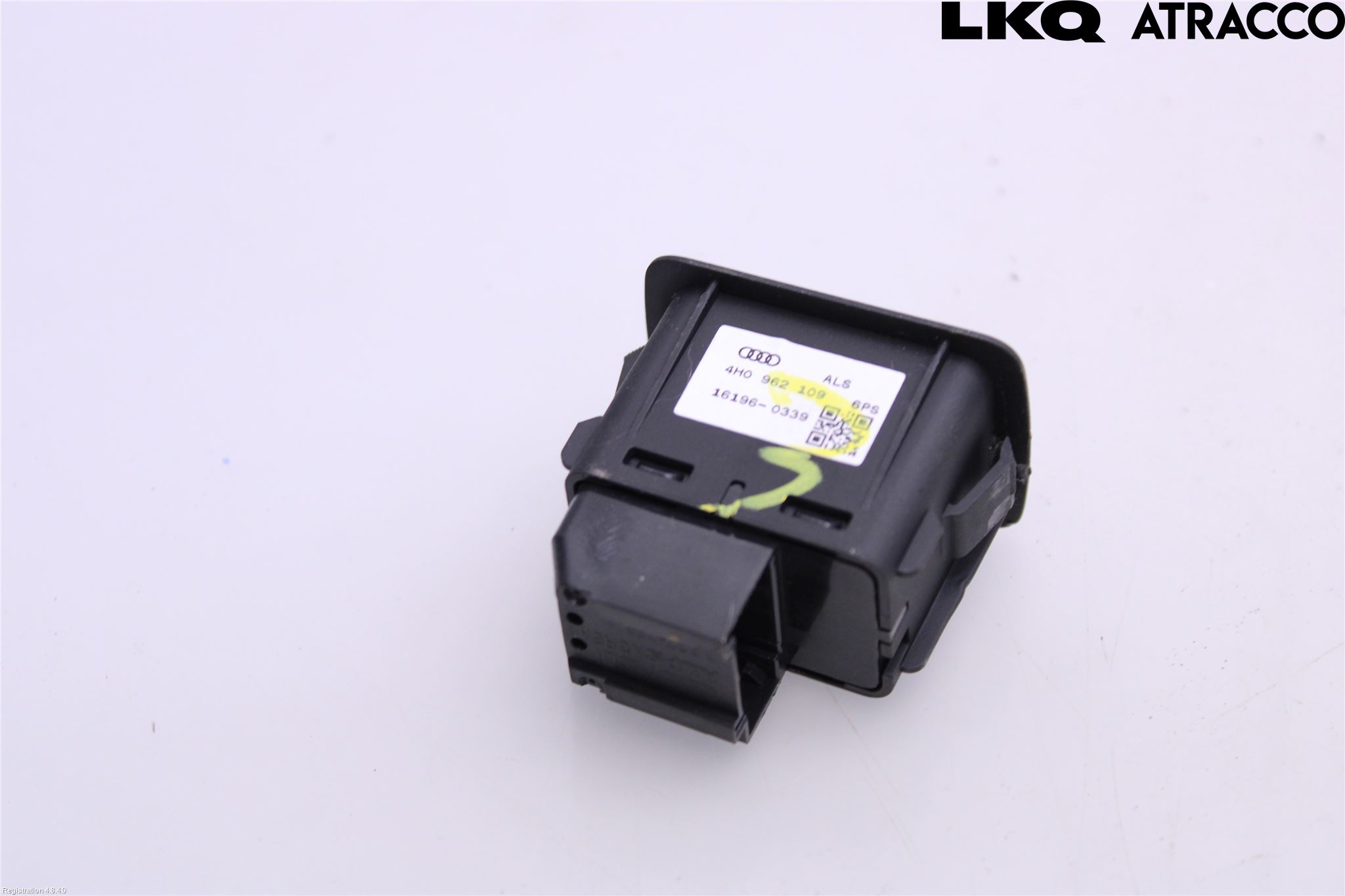 Audi Q3 8U 12-18 Strömställare Fram