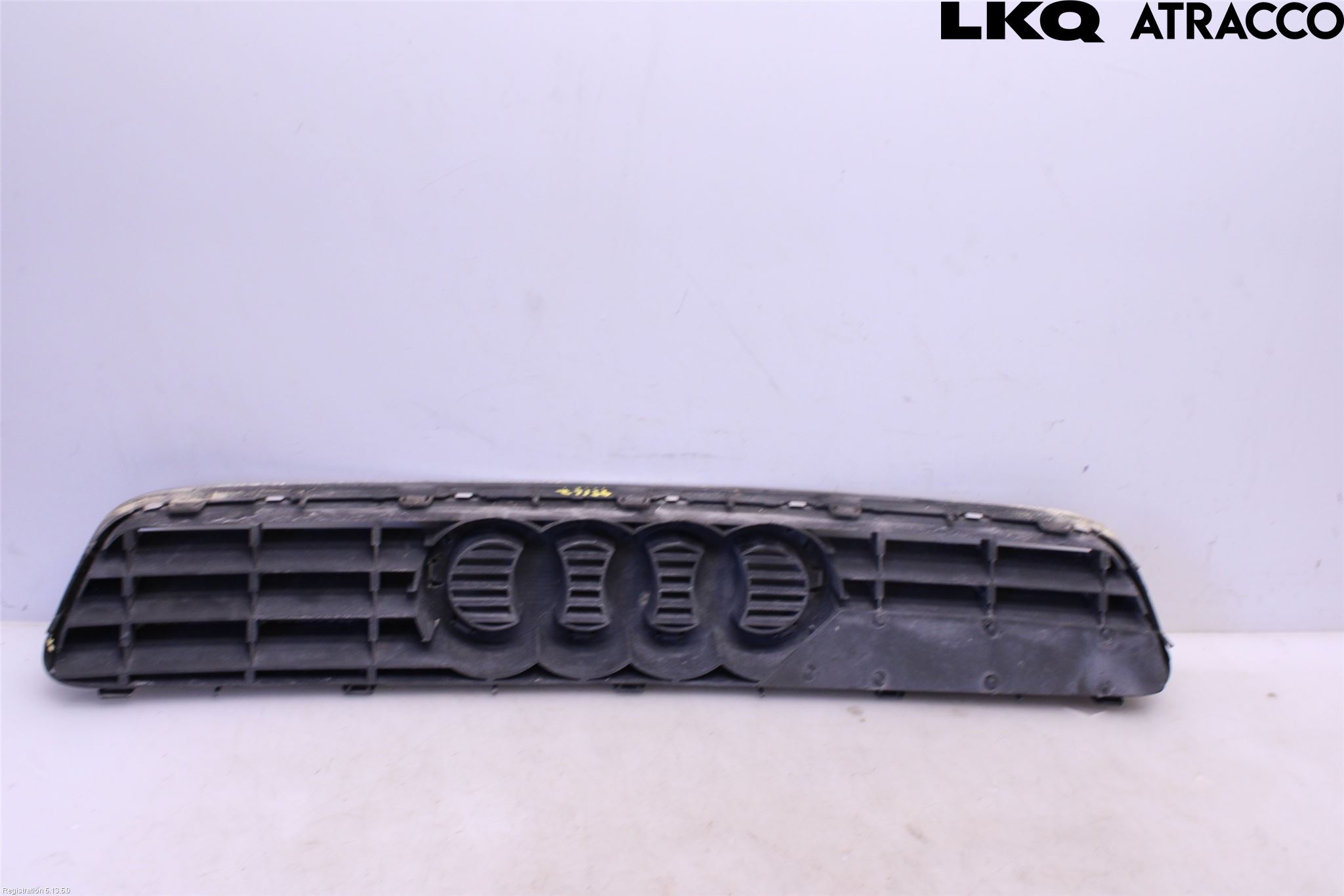 Audi A3/S3     96-03 Grill Komp