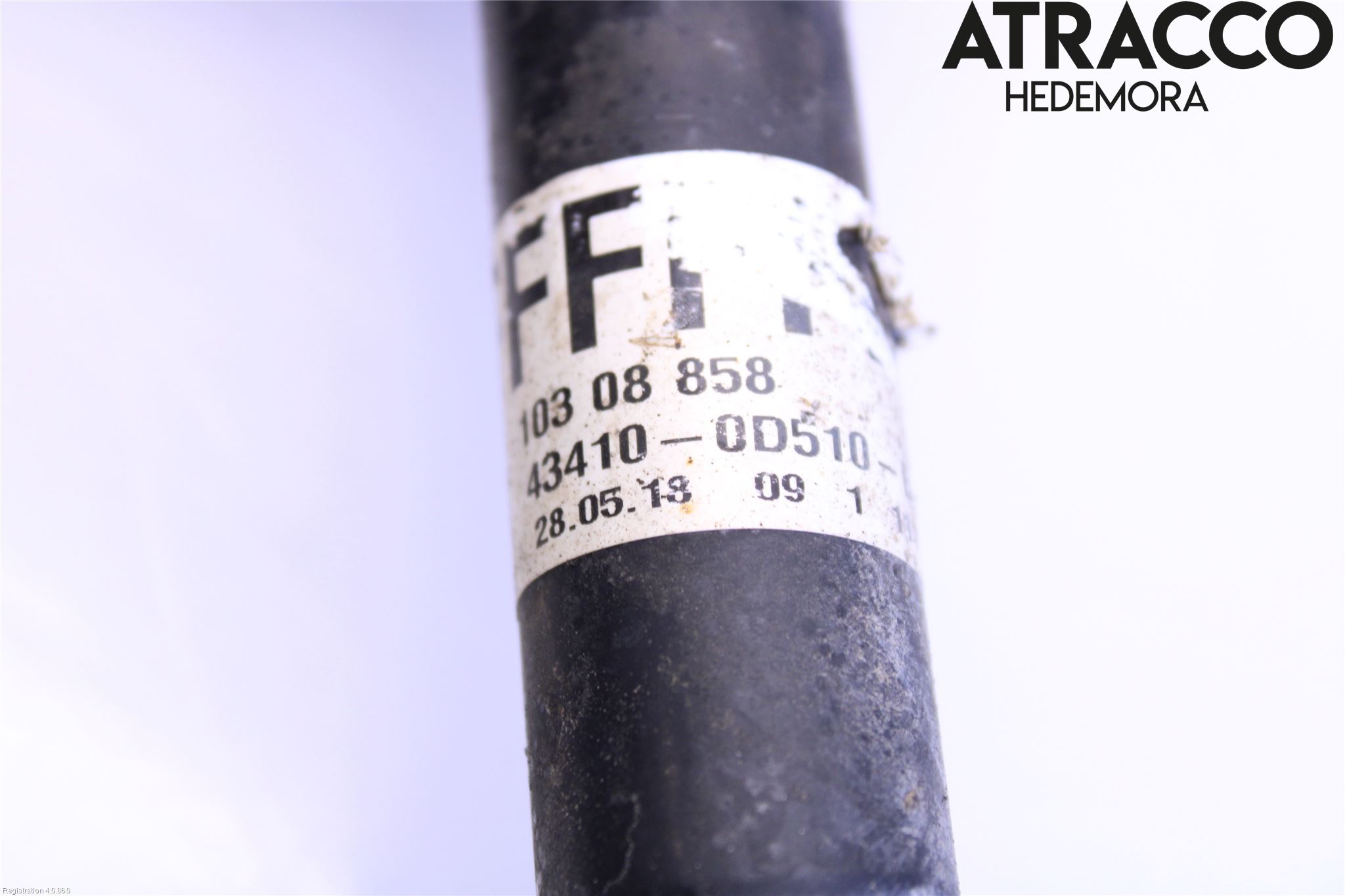 Toyota YARIS XP130 15-20 Drivaxel Fram Höger