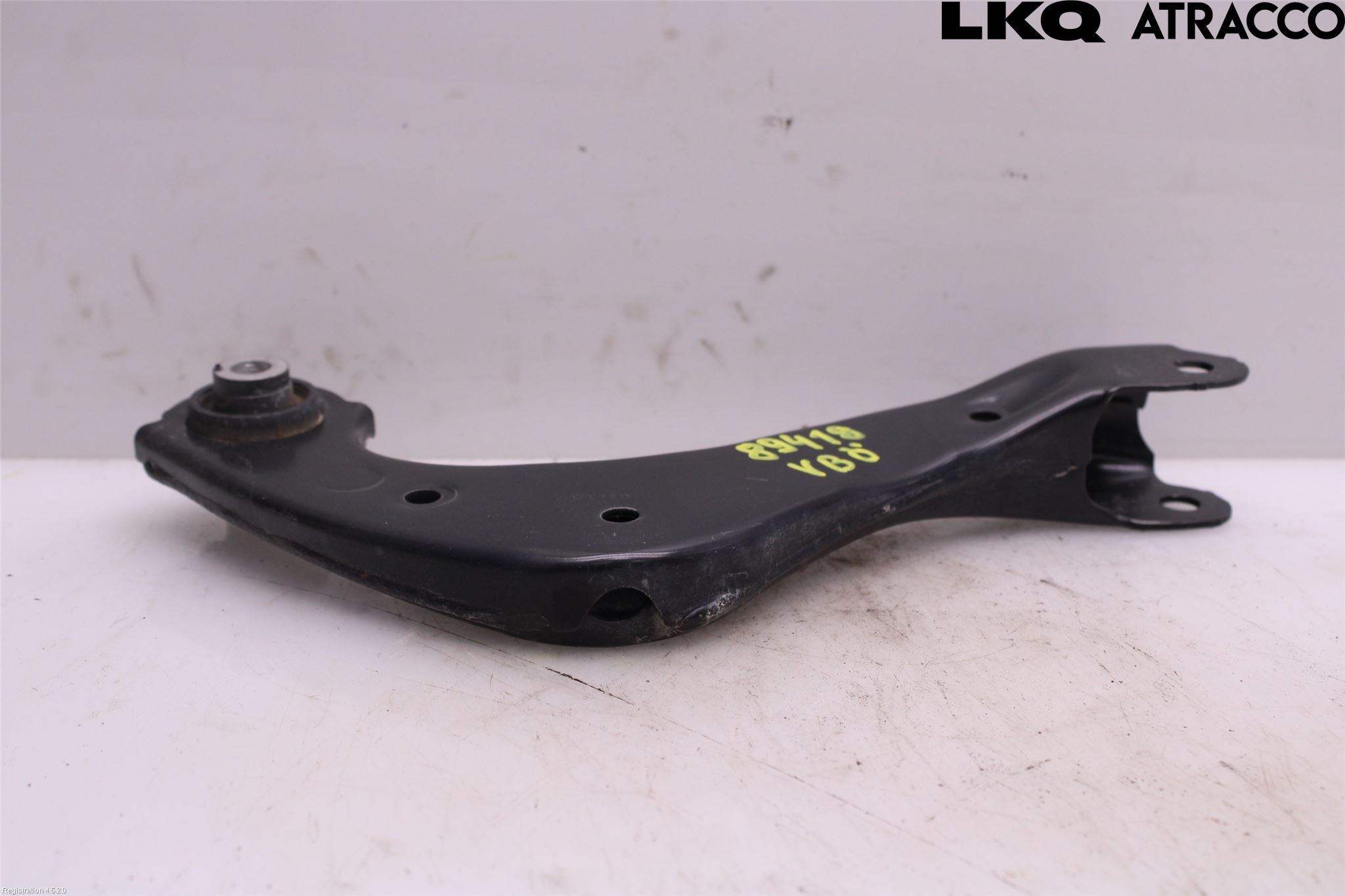 Toyota COROLLA CROSS XG10 22- Bärarm Bak Övre Vänster