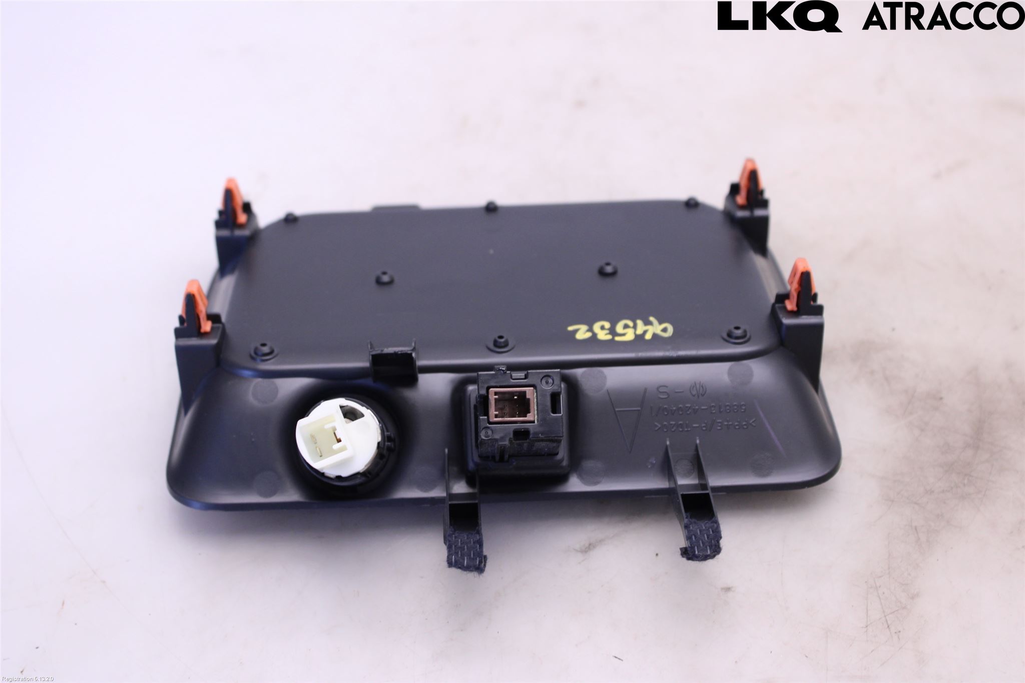 Toyota RAV4 19- Usb Connection