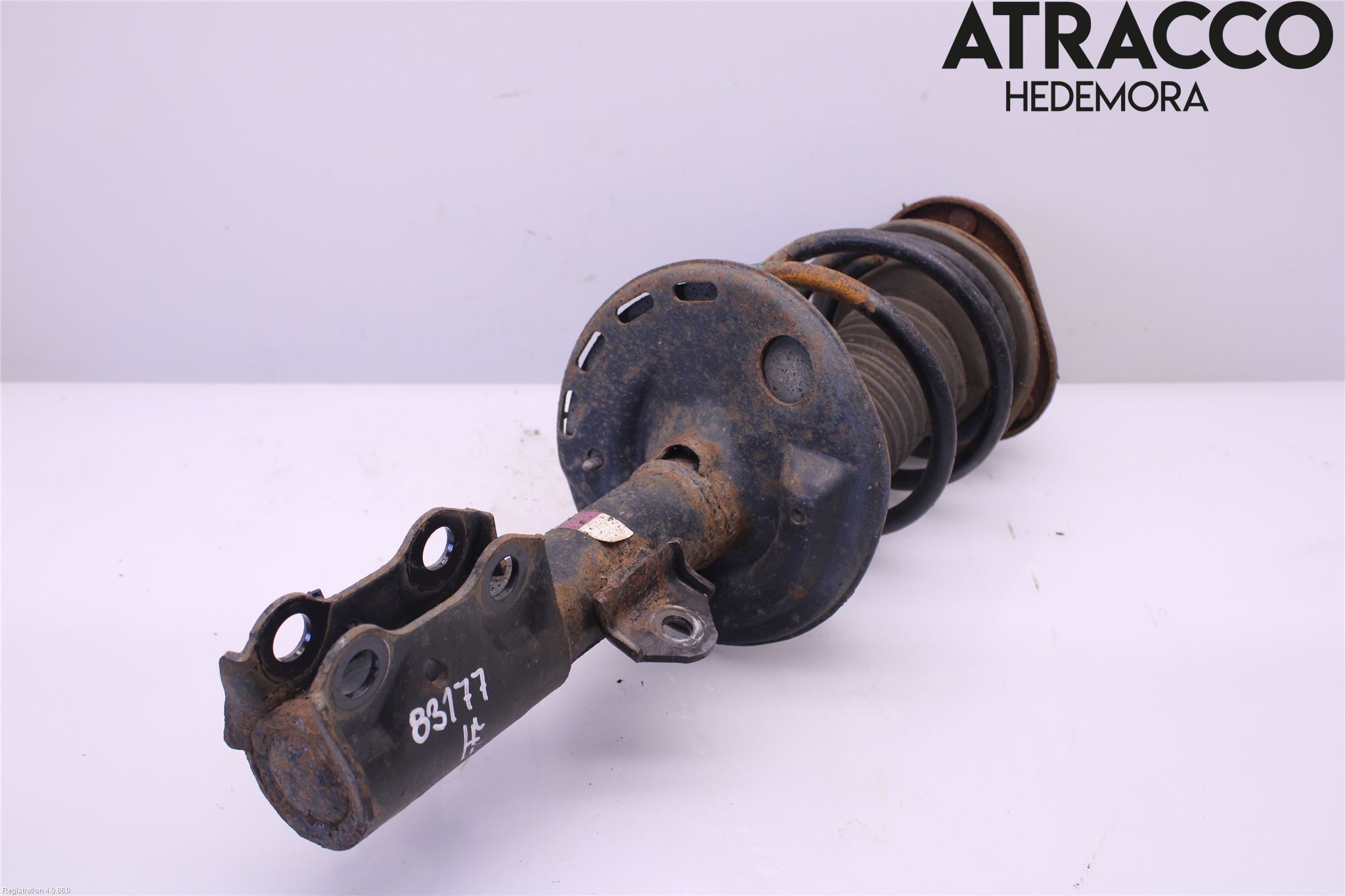 Toyota AURIS 10-12 Fjäderben Fram Höger