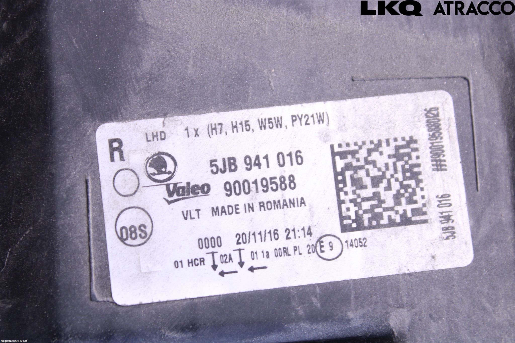 Skoda RAPID Strålkastare Höger