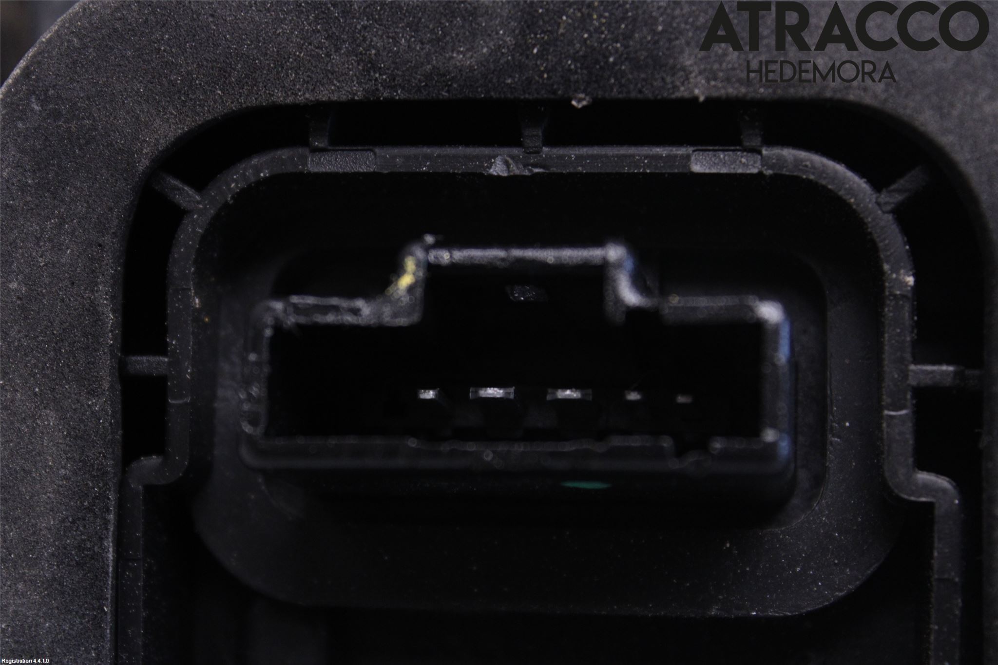 Dacia DUSTER 10-17 Bakljus Höger