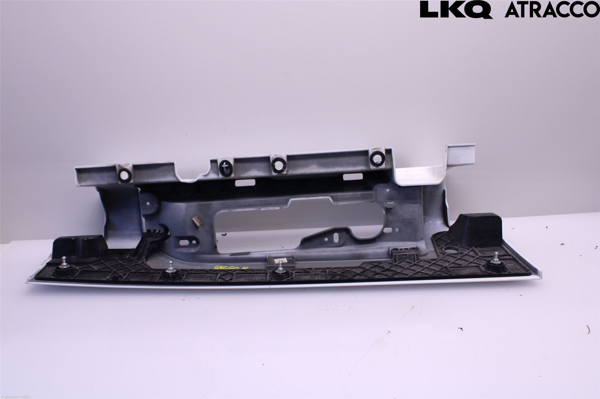 Renault TRAFIC/E-TECH 15- Bakljussarg