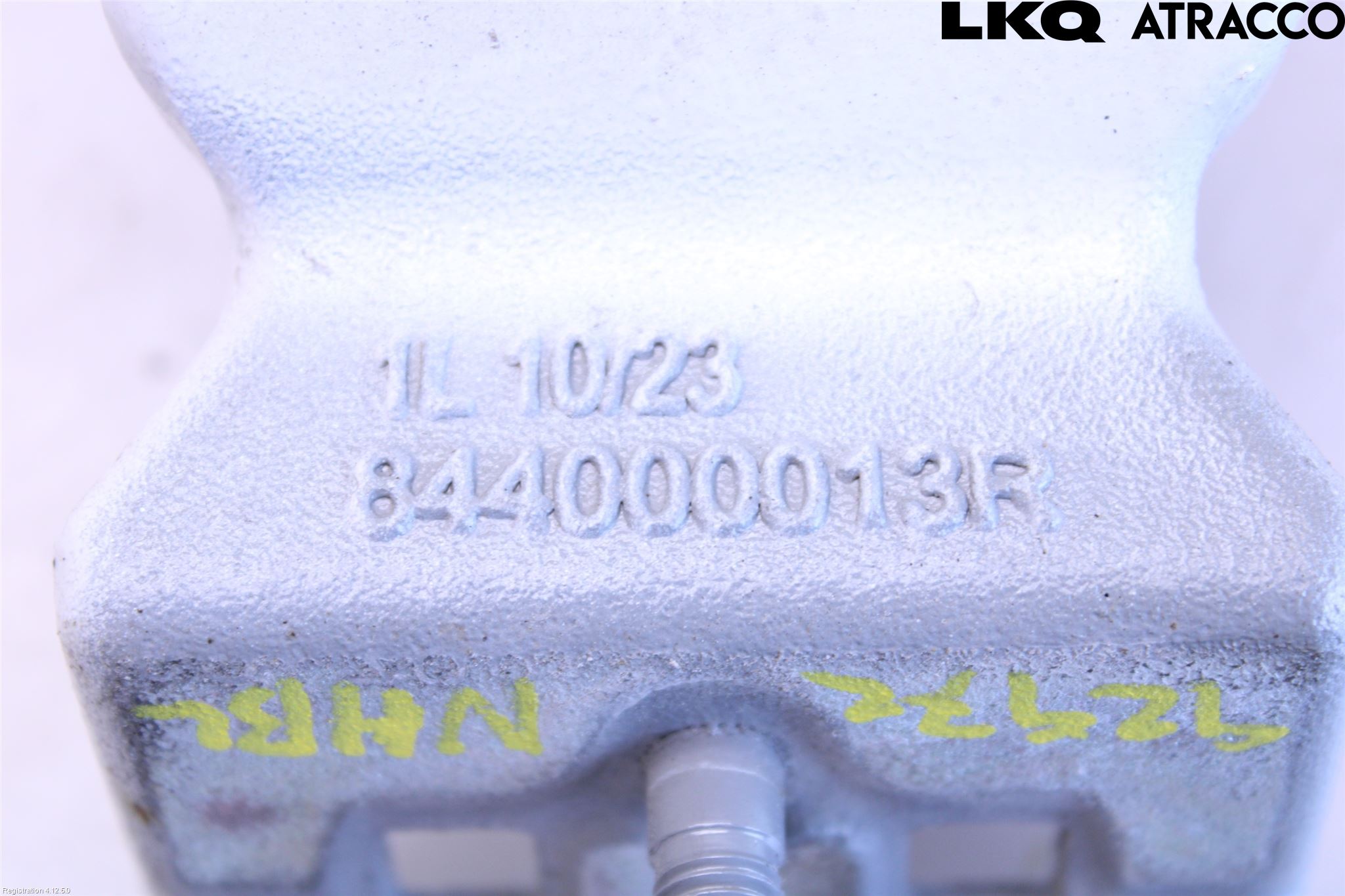 Renault MASTER III 20-24 Bakluckegångjärn Hö