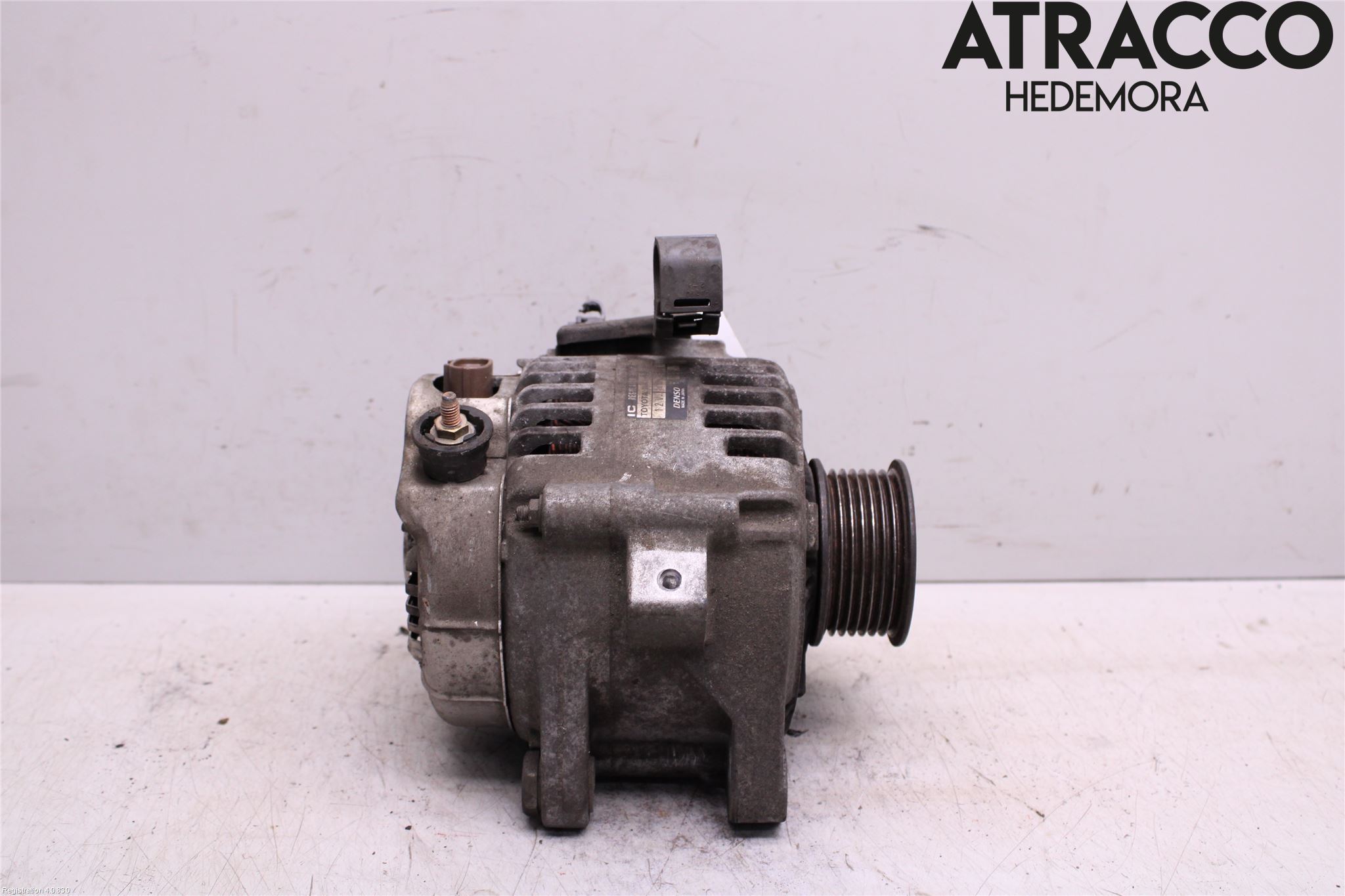 Toyota AVENSIS 98-02 Generator
