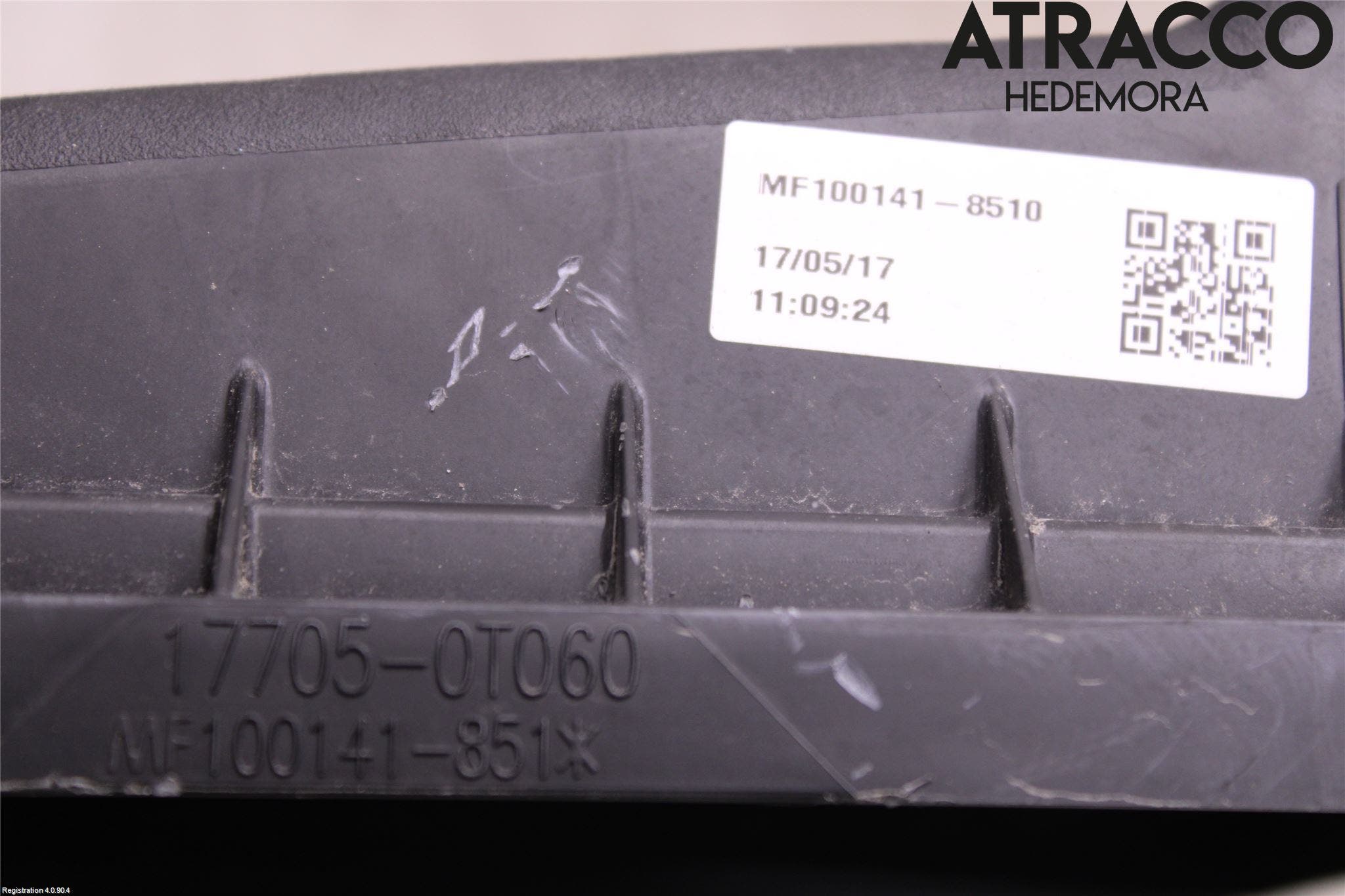 Toyota AURIS 13-19 Luftrenare