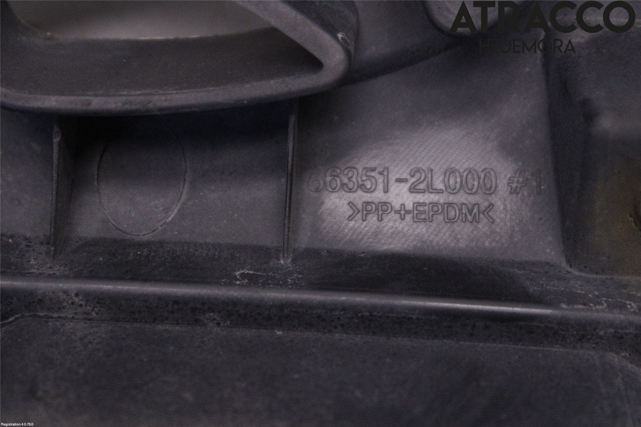 Hyundai i30 FD 07-12 Grill Komp