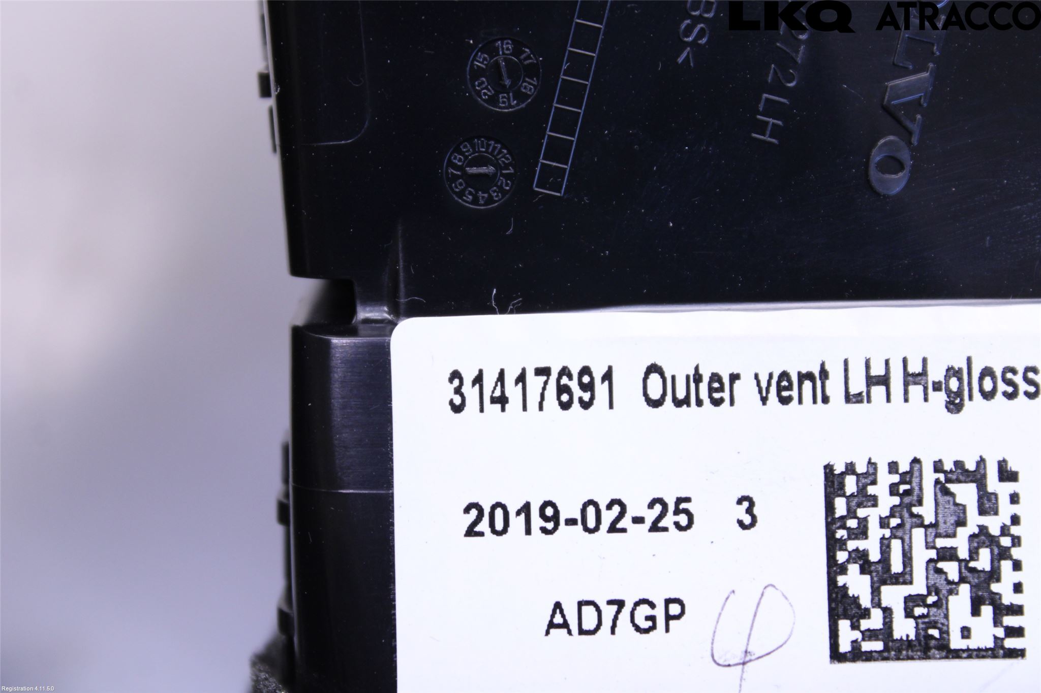 Volvo XC60 18- Defrosterkanal-Munstycke