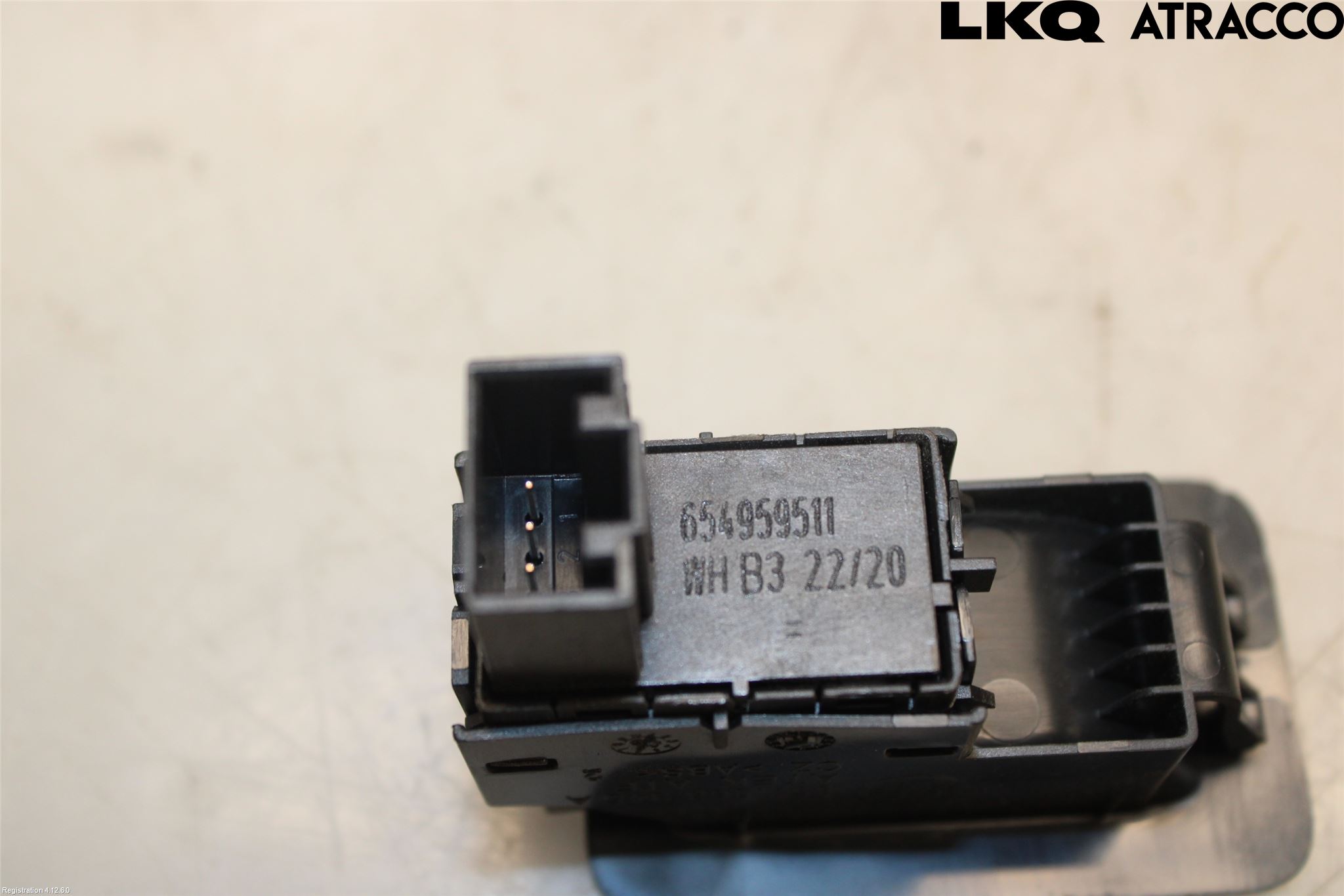 Skoda SCALA 19- Strömställare Dragkrok