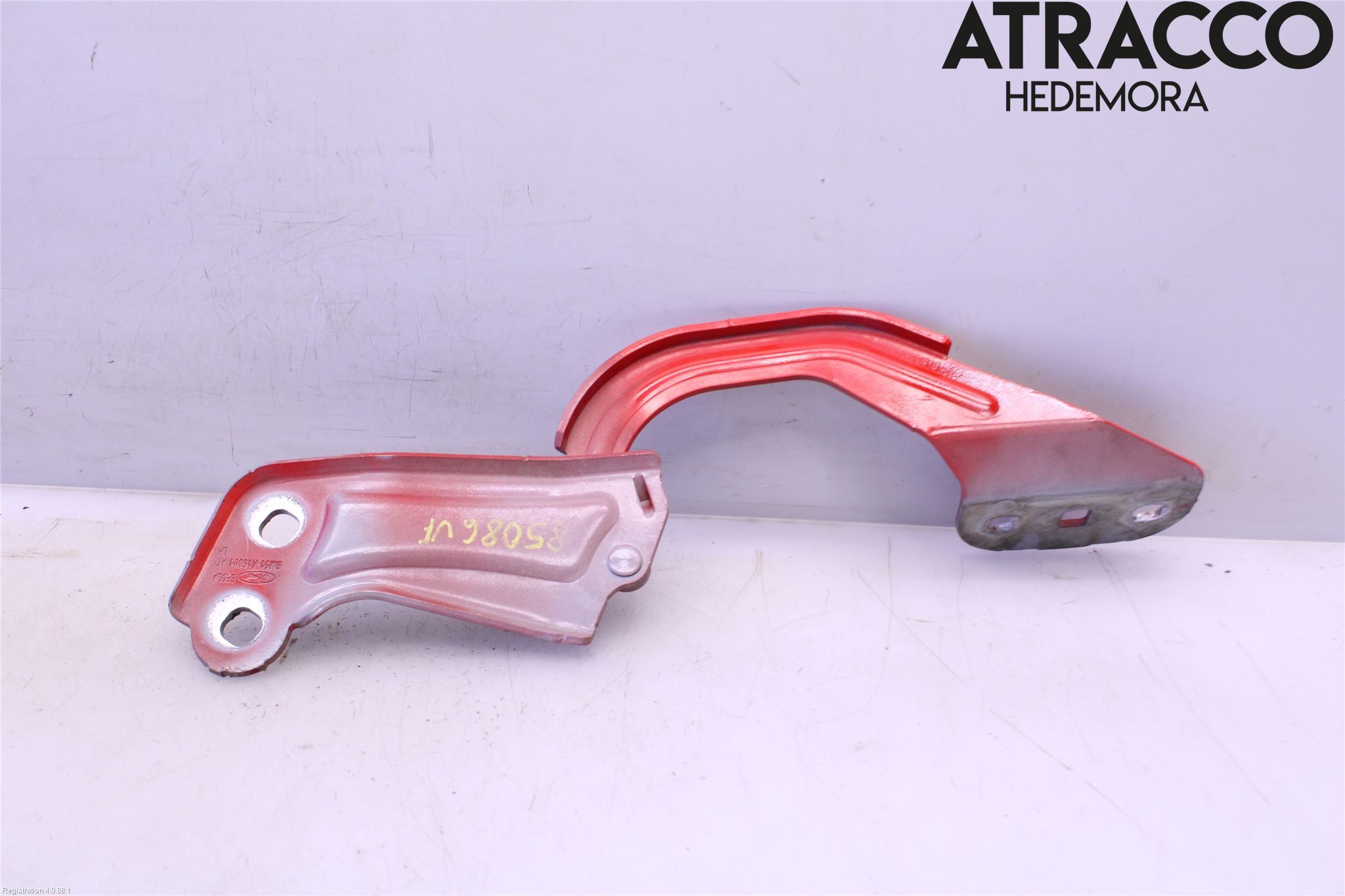 Ford FOCUS 11-14 Huvgångjärn