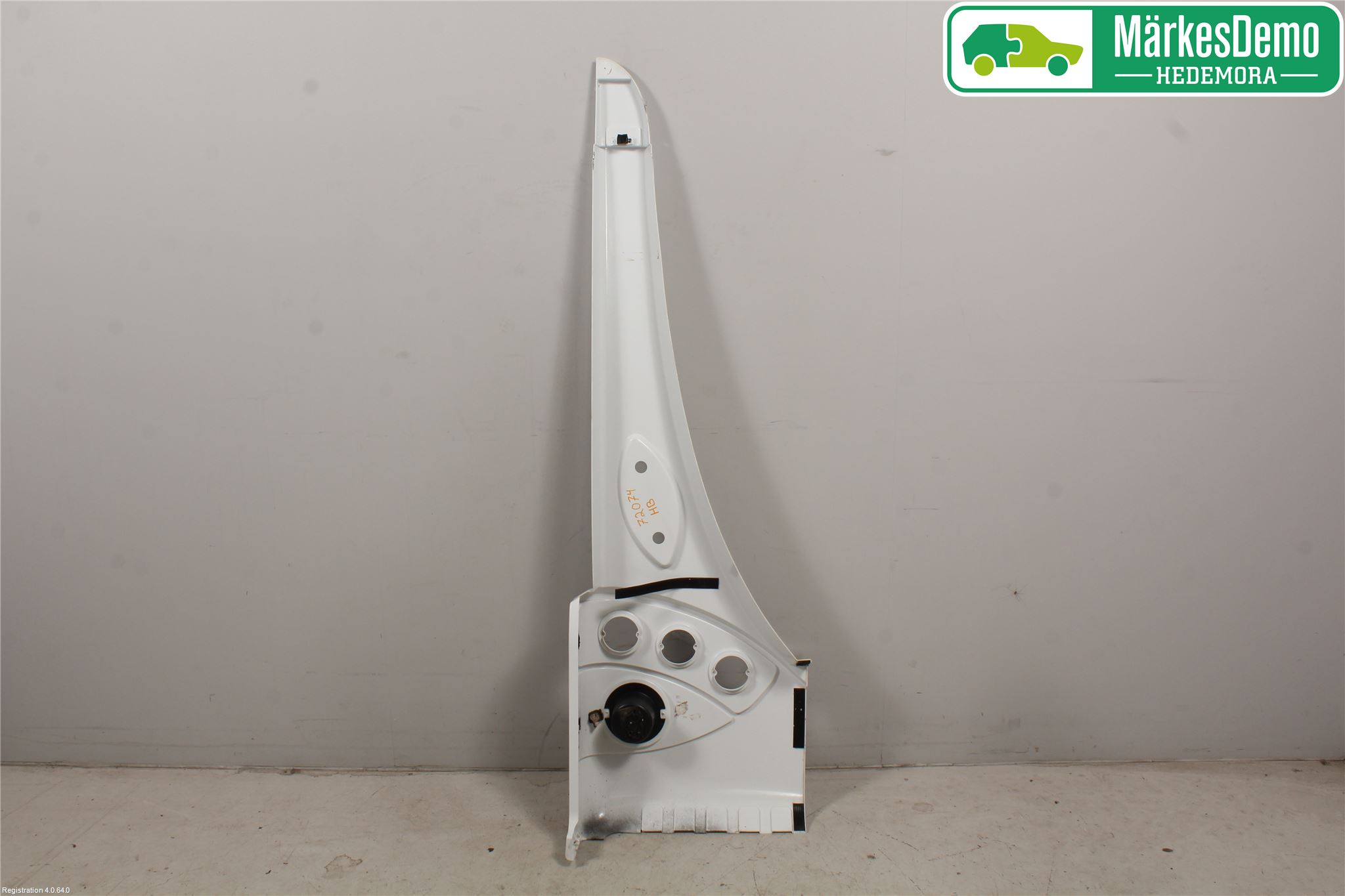 Husbil, husvagn HUSVAGN DETHLEFFS Bakljussarg