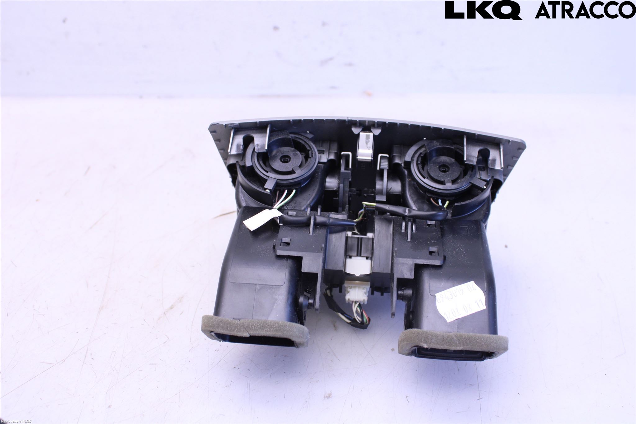 BMW 7 E65/66    00-08 Defrosterkanal-Munstycke