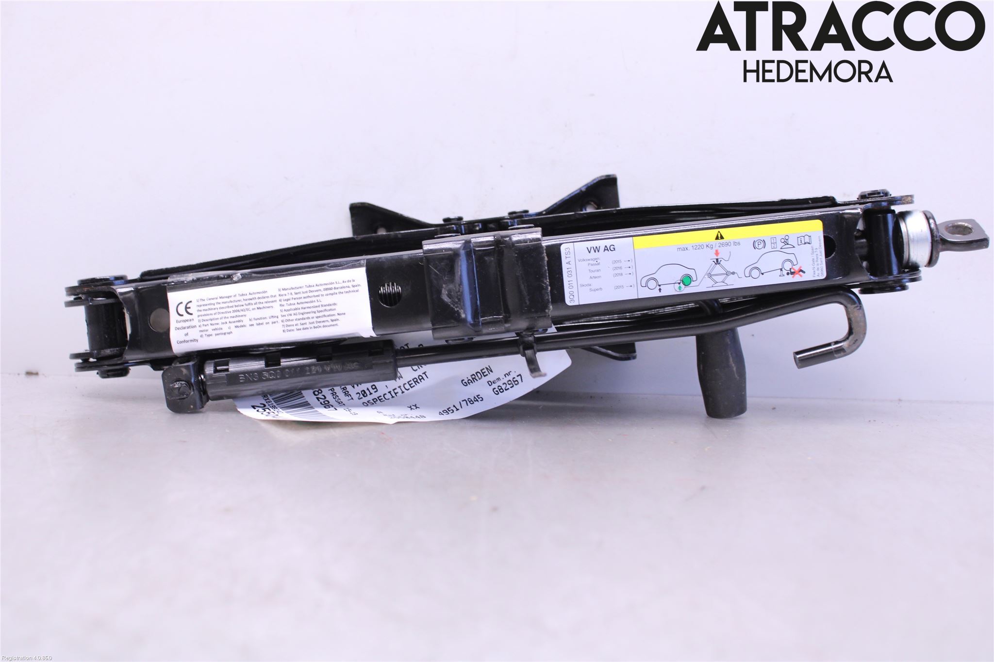 Volkswagen VW PASSAT 15-19 Domkraft