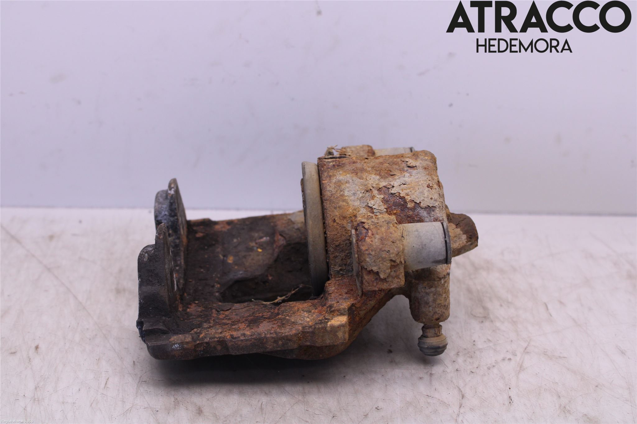 Toyota AVENSIS 98-02 Bromsok Fram Höger