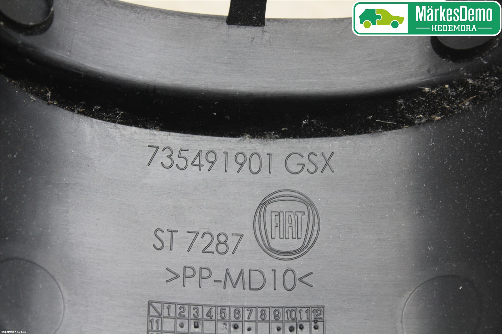 Fiat PANDA 12- Instrumentkonsoll Mitt