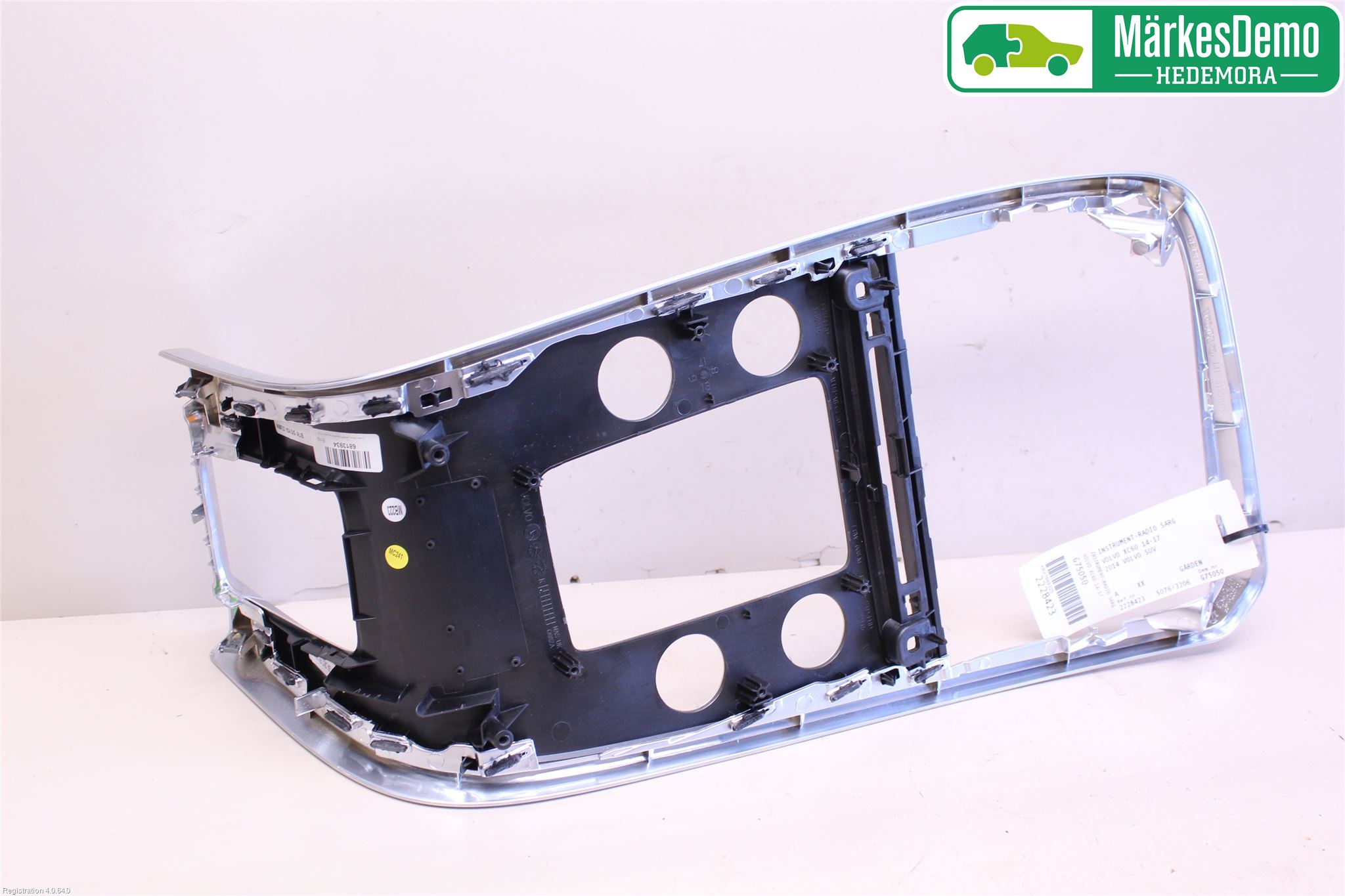 Volvo XC60 14-17 Instrument-Radio Sarg