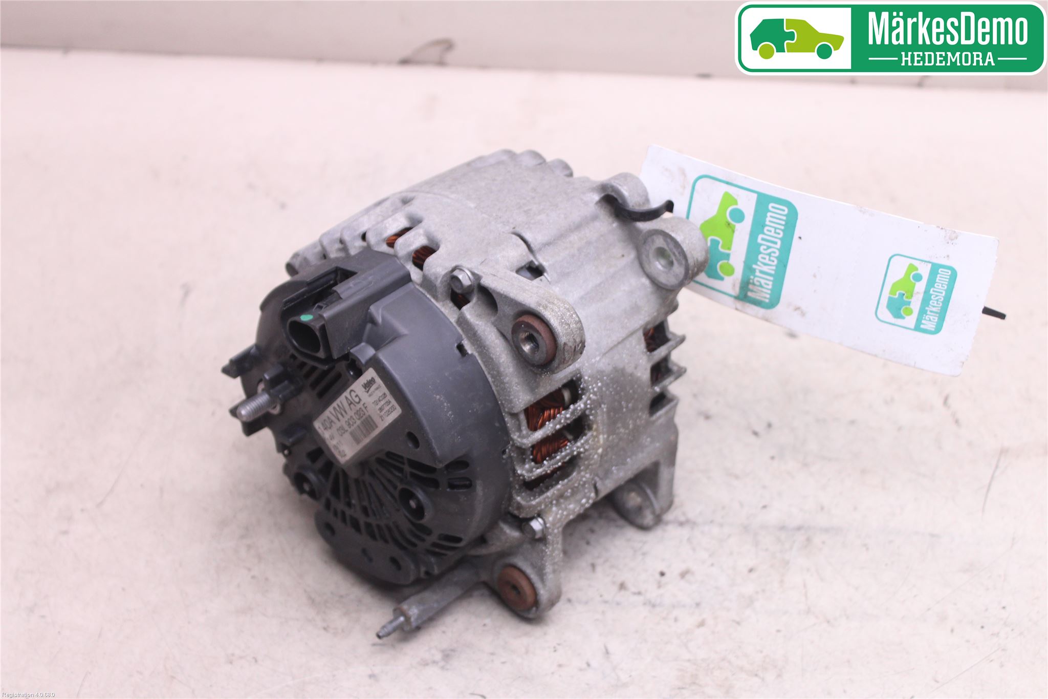 Volkswagen VW GOLF VI 09-13 Generator