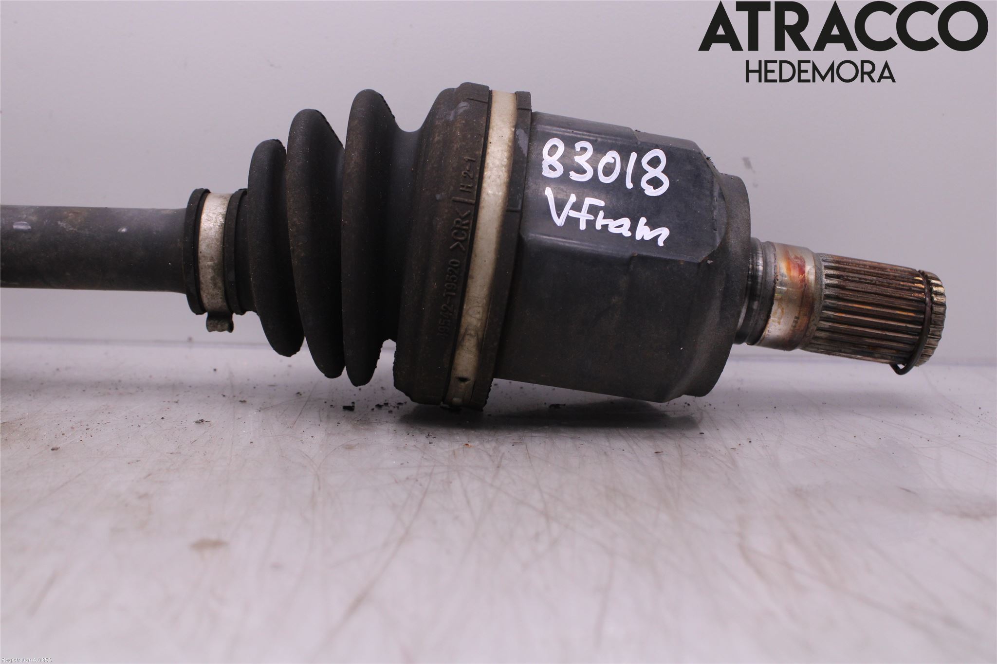 Kia OPTIMA 00-15 Drivaxel Fram Höger