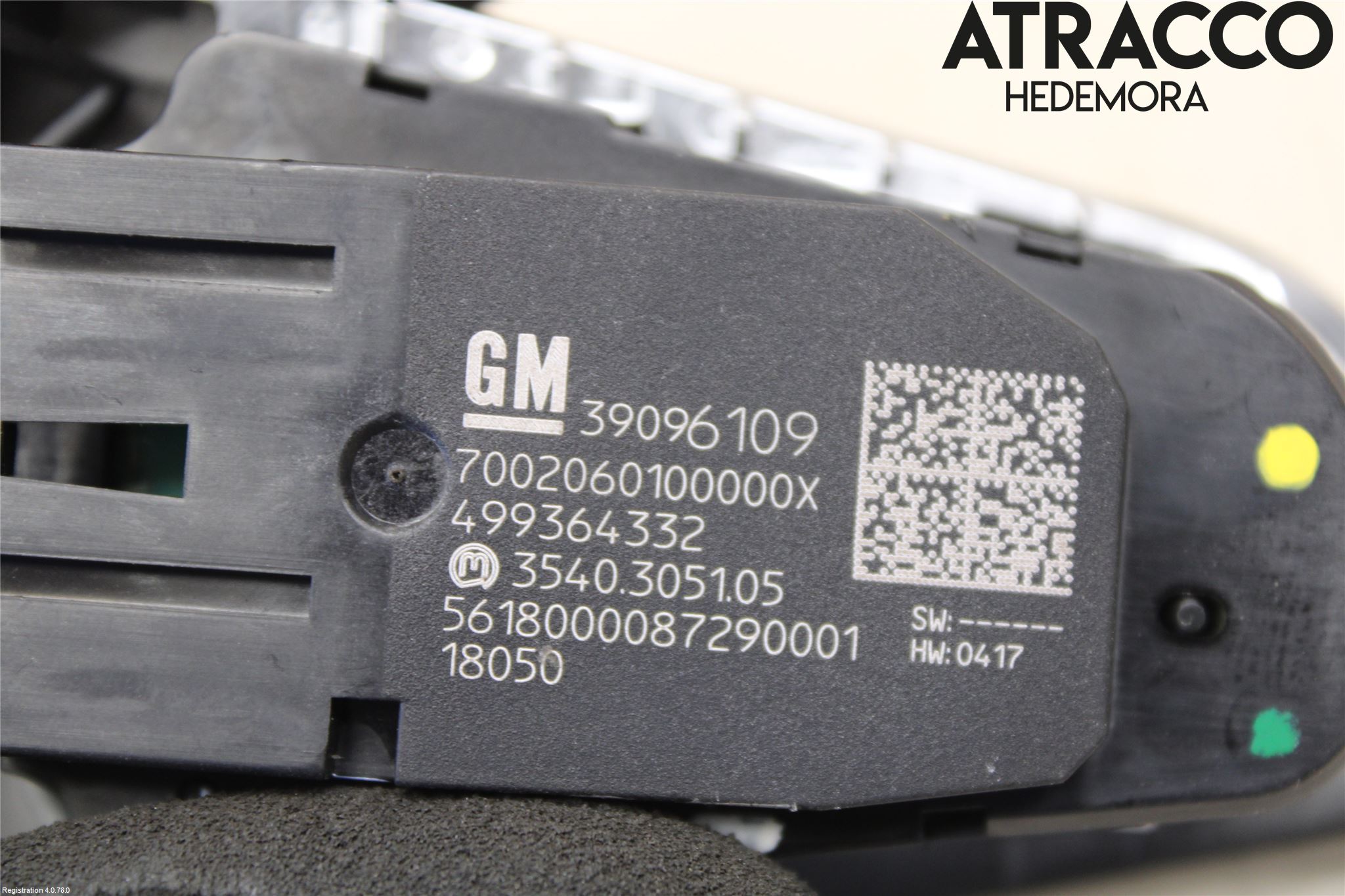 Opel INSIGNIA 17- Strömställare Multifunktion