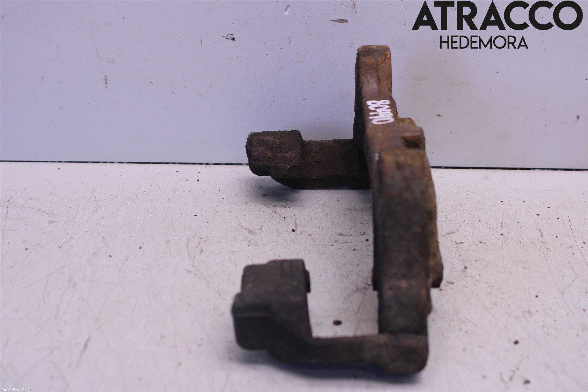 Skoda SUPERB 09-15 Bromsokshållare