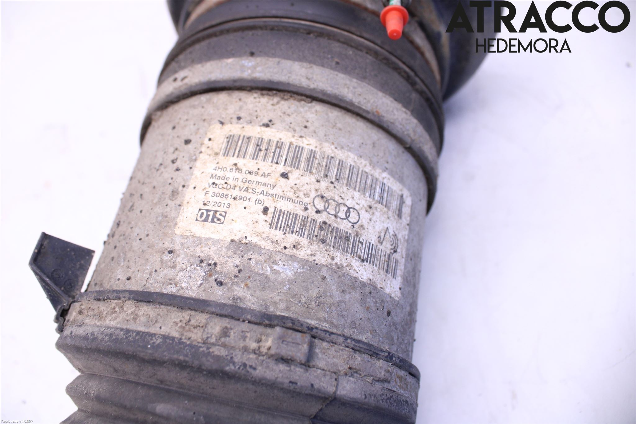 Audi A8/S8 4H 10-17 Fjäderben Fram Vä Hö