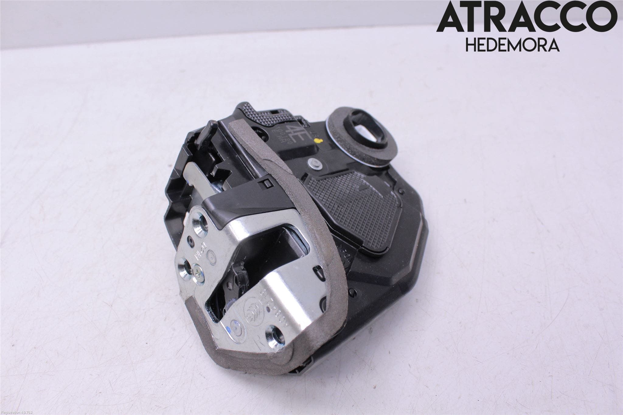 Toyota COROLLA 19- Låskista-Dörrlås