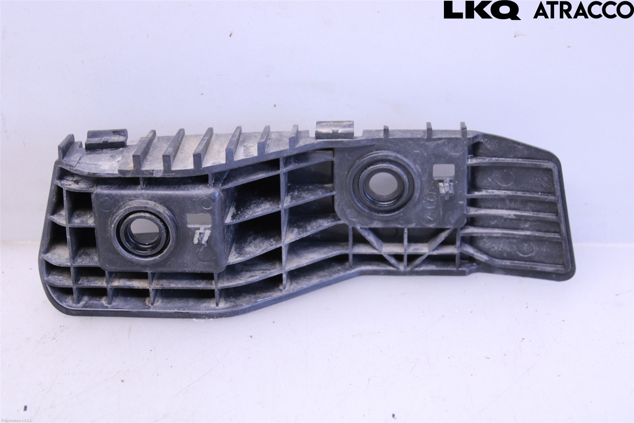 Tesla MODEL 3 17- Stötfångarfäste Bak Vä