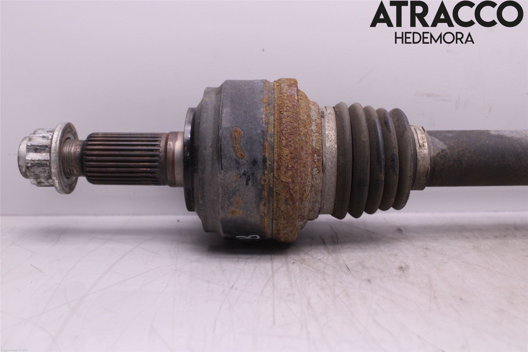 Porsche CAYENNE 03- Drivaxel Bak Vänster