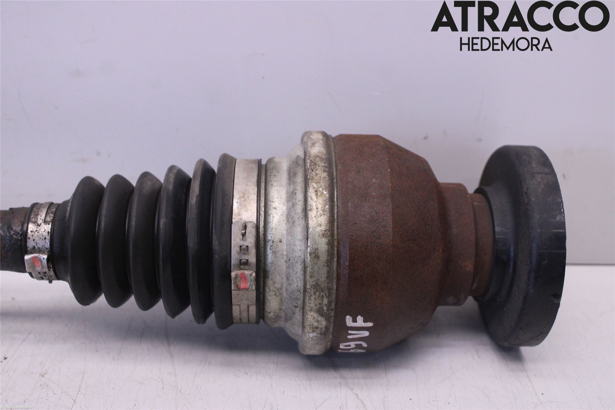 Volkswagen VW TIGUAN 07-16 Drivaxel Fram Vänster