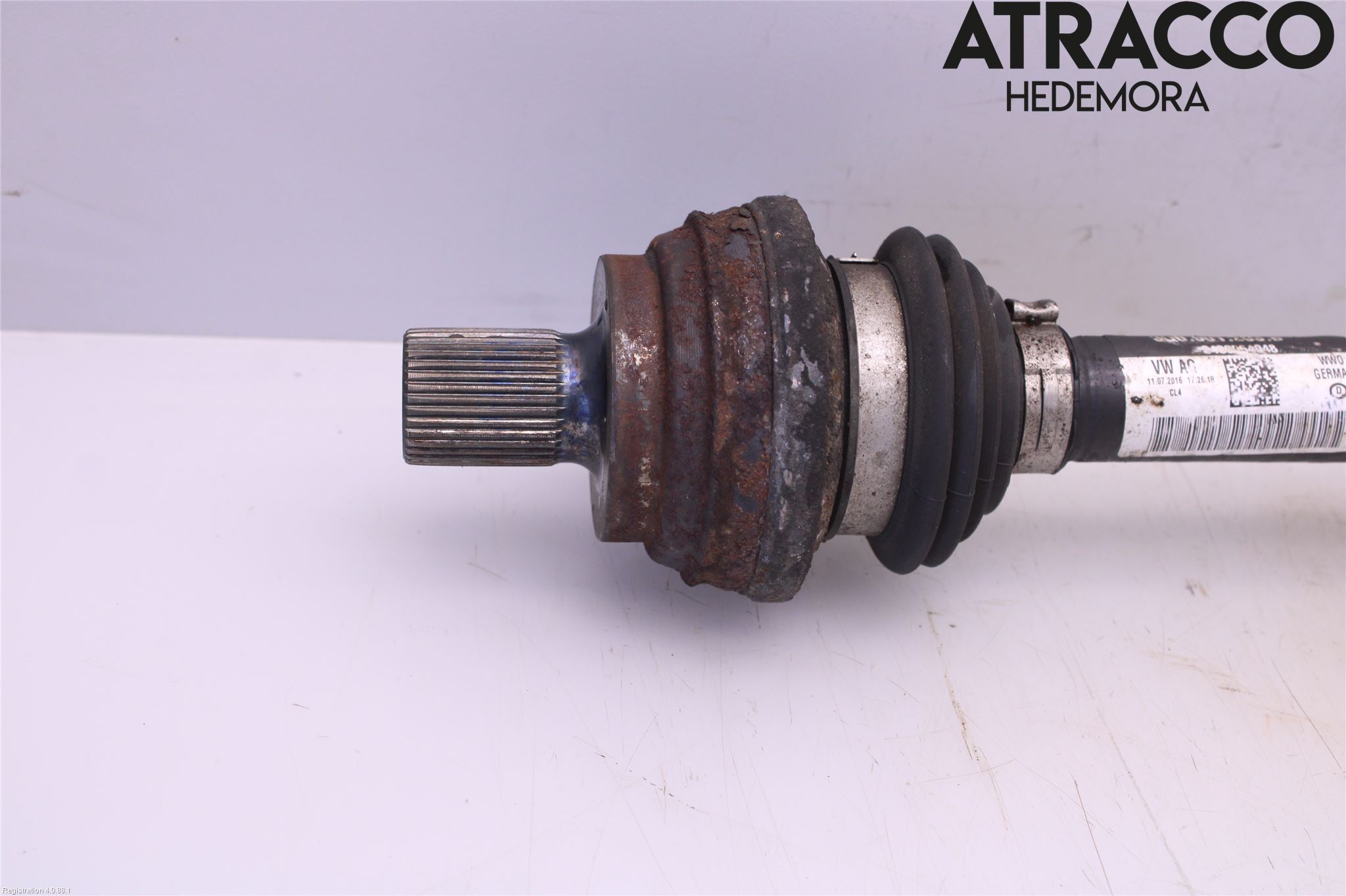 Volkswagen VW TIGUAN 16-24 Drivaxel Bak Vänster