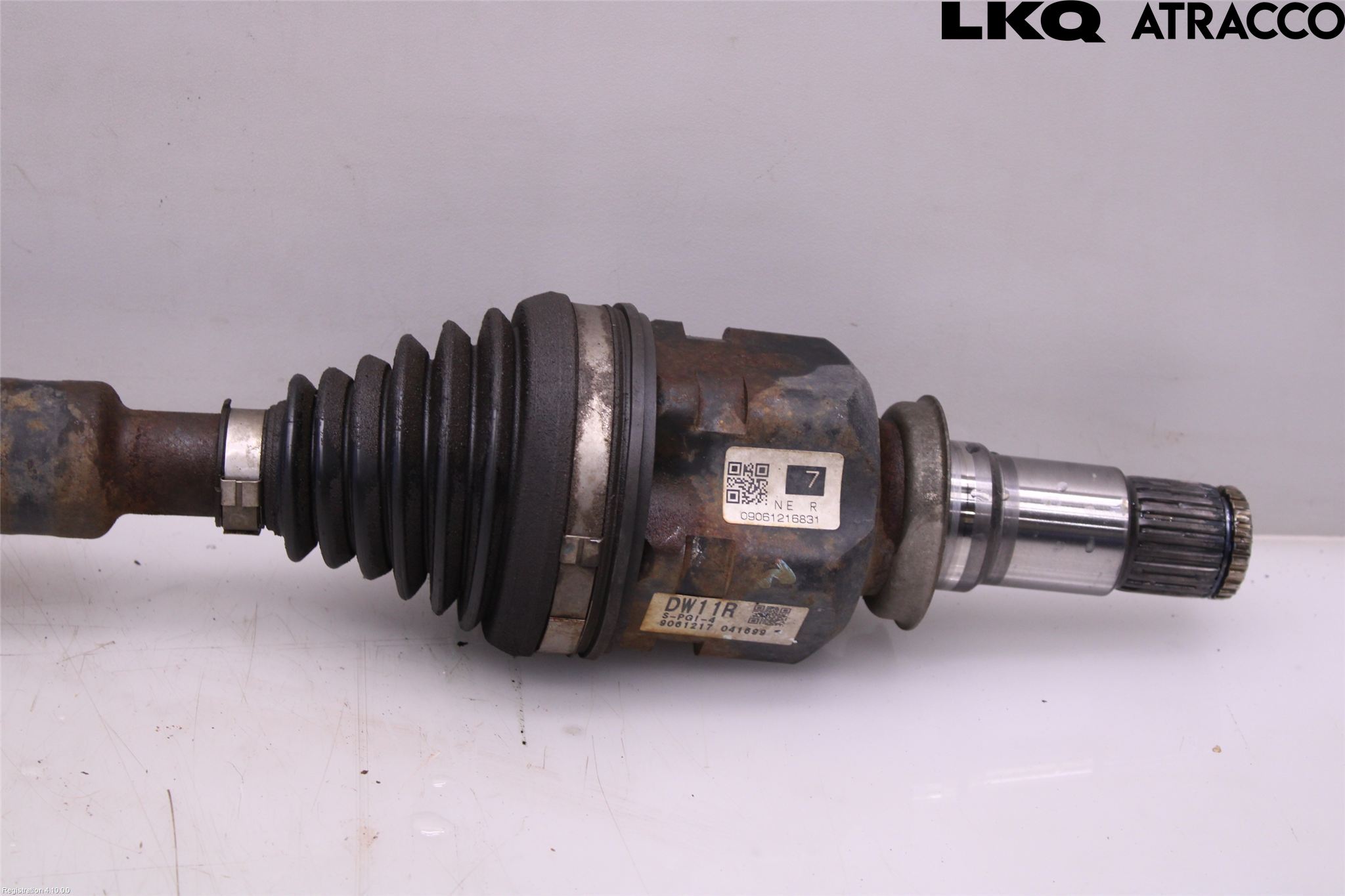 Toyota PRIUS ZVW30 09-20 Drivaxel Fram Höger