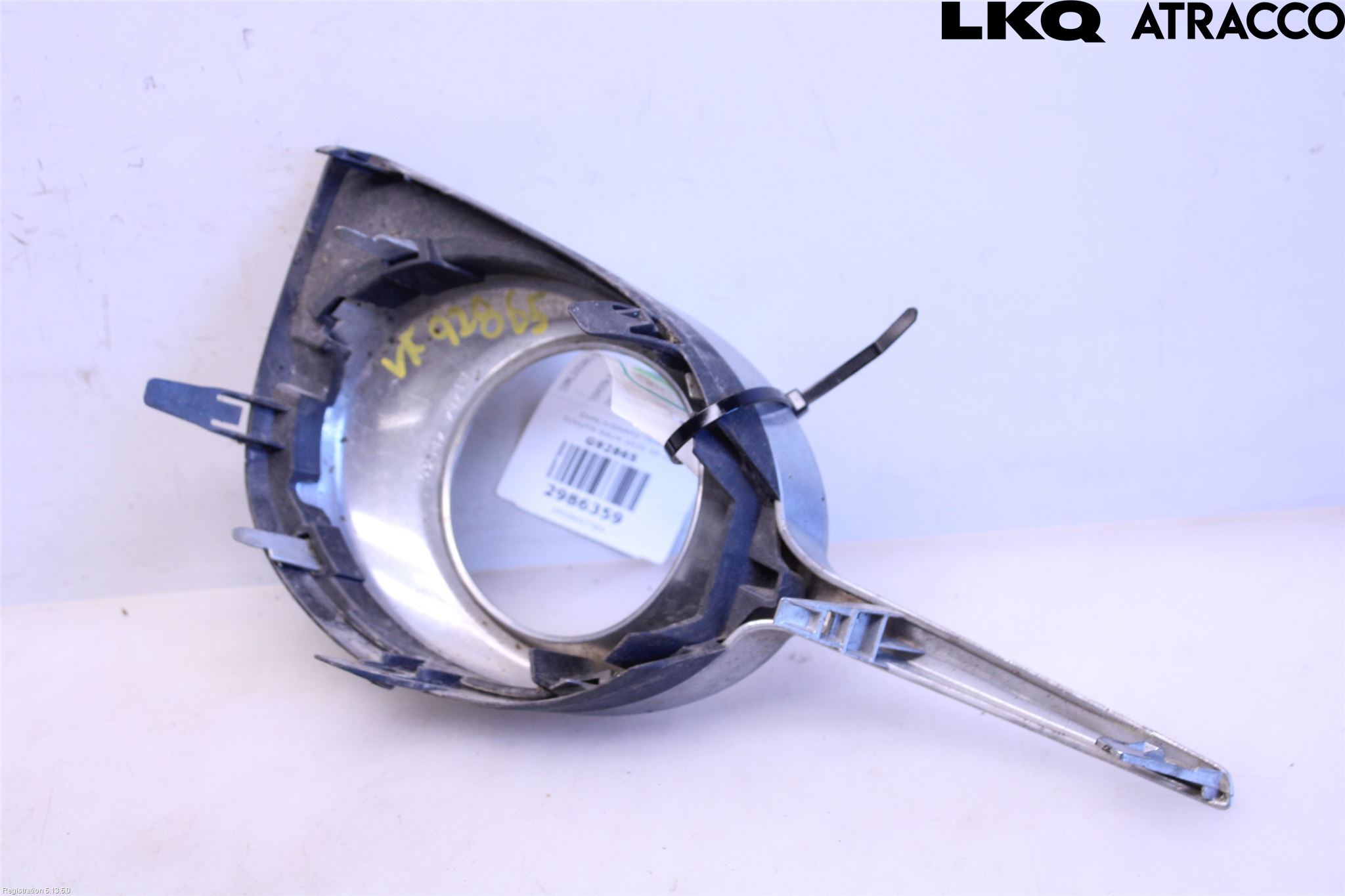 Toyota RAV 4 06-12 Dimljussarg Fram