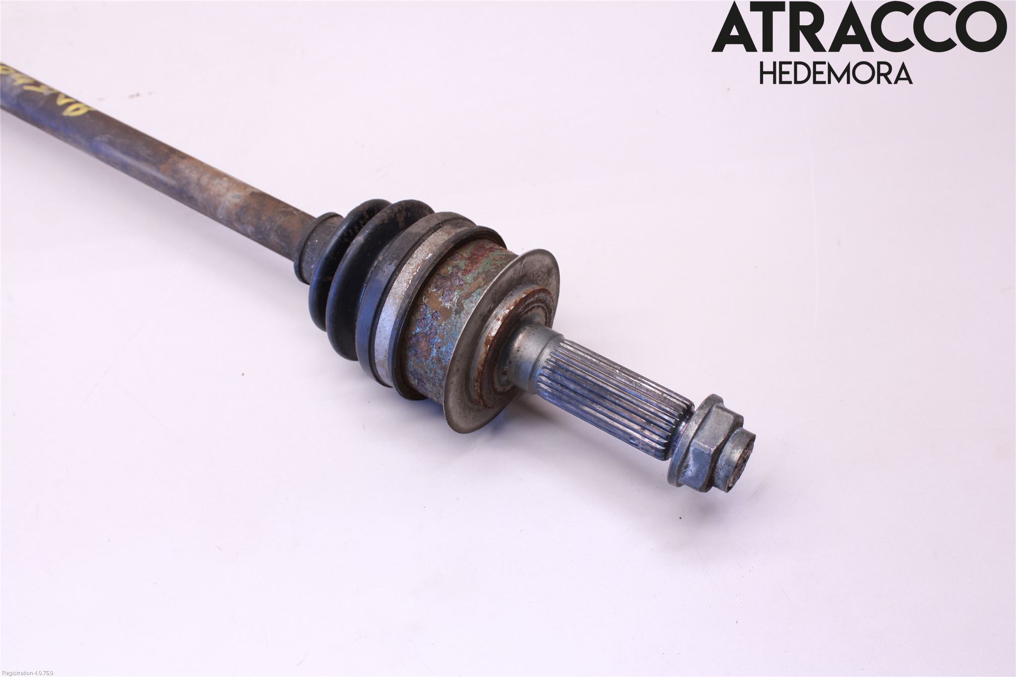 Subaru LEGACY    04-06 Drivaxel Bak Vänster