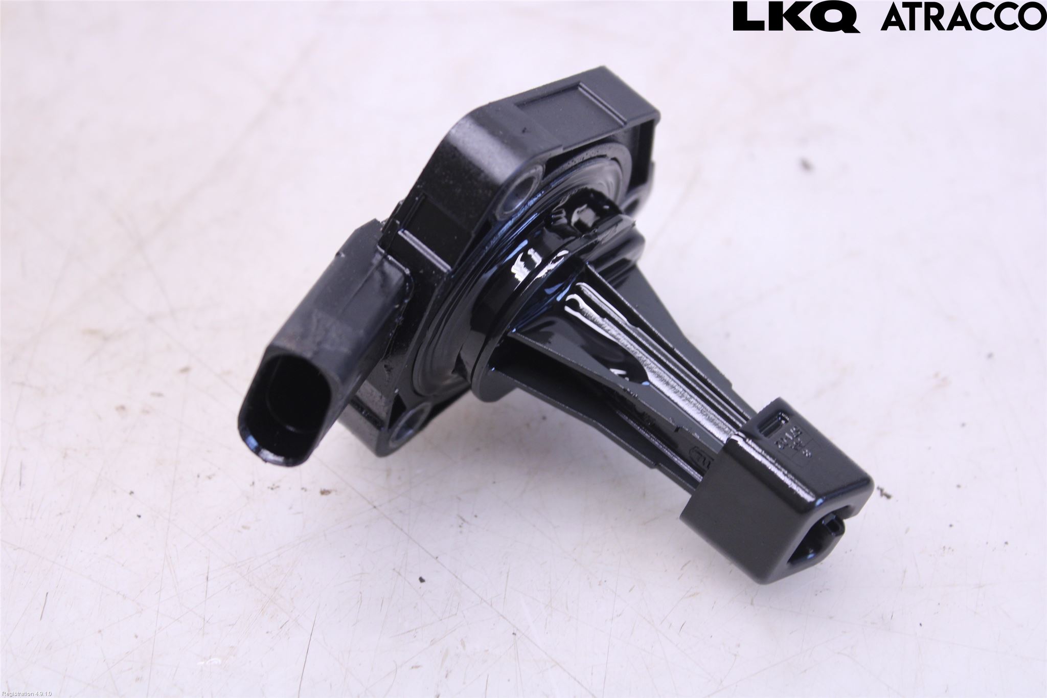 Volkswagen VW PASSAT 15-19 Givare Oljenivå Vakt