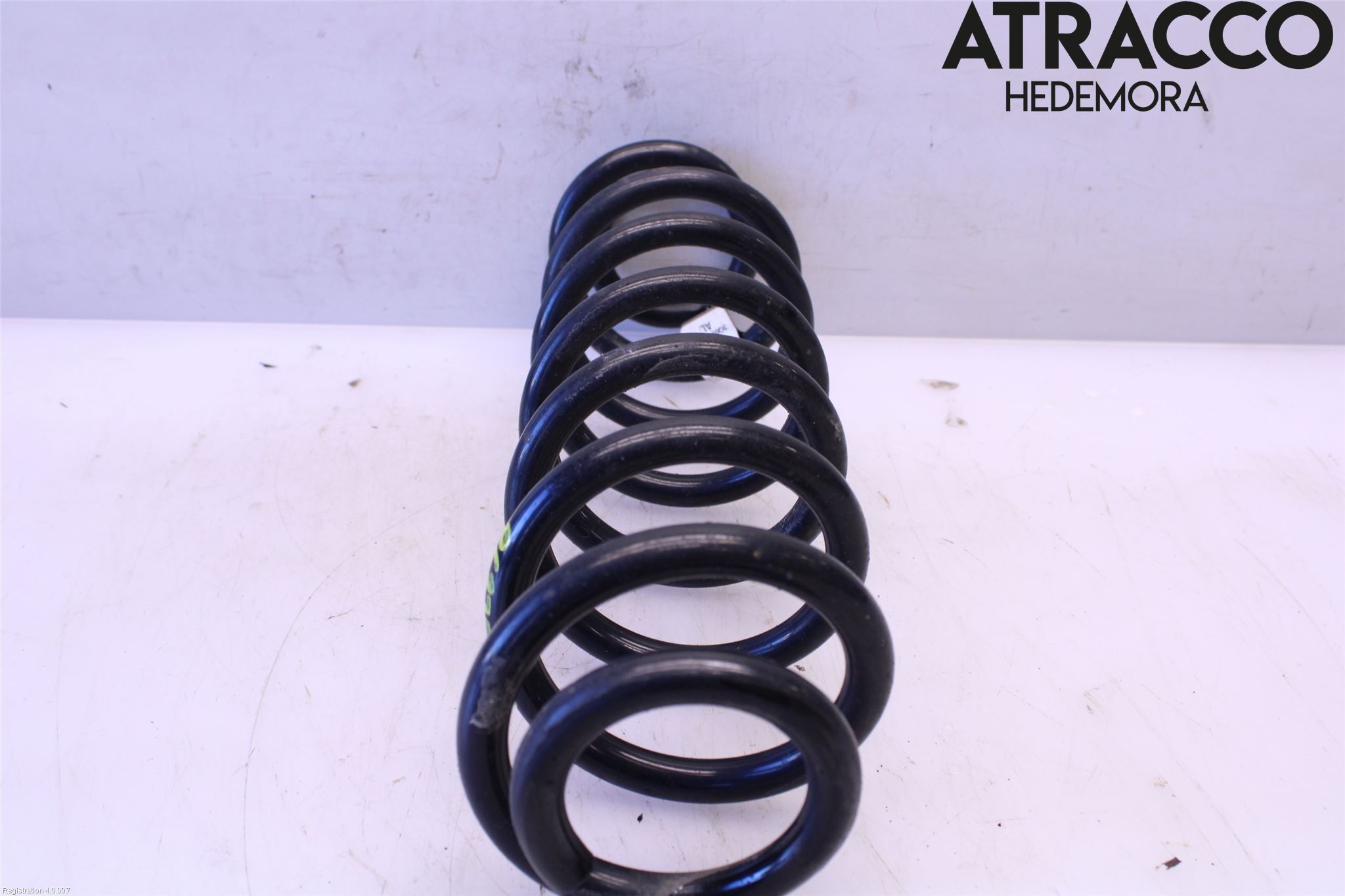 Skoda SUPERB 16-24 Fjäder Bak