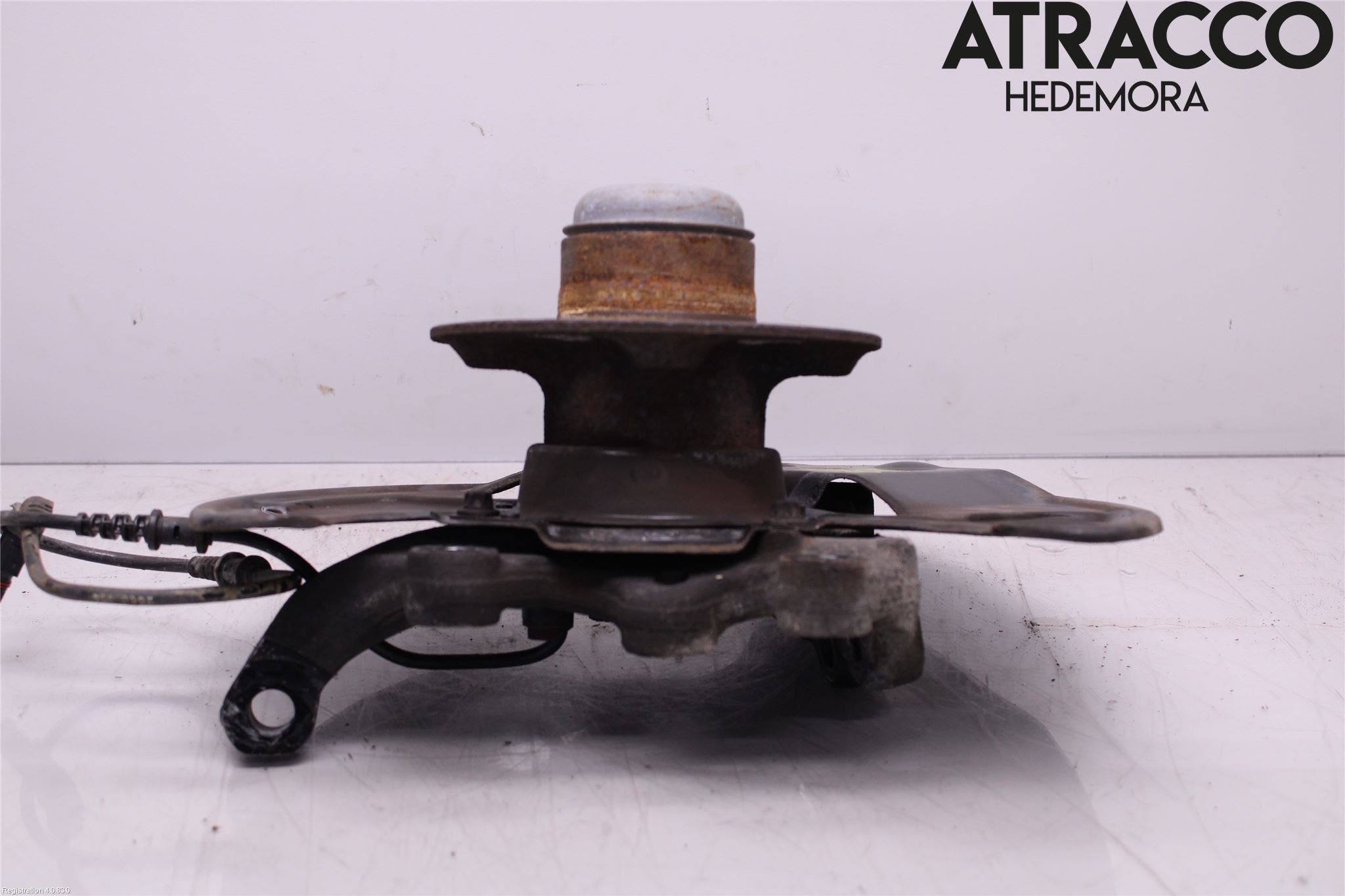 Mercedes-Benz MB C (203) 00-07 Styrspindel Lagerhus Hö