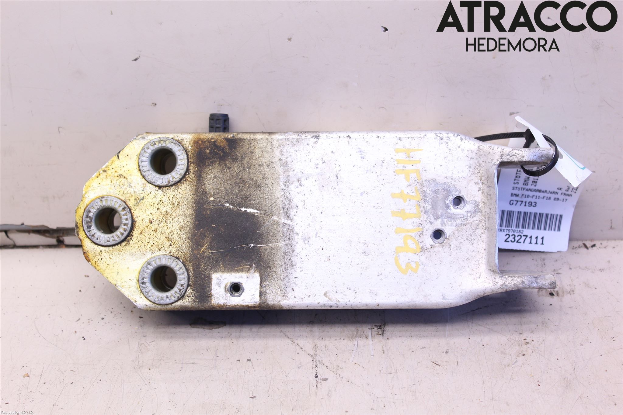 BMW 5 F10/F11/F18 09-17 Stötfångarbärjärn Fram