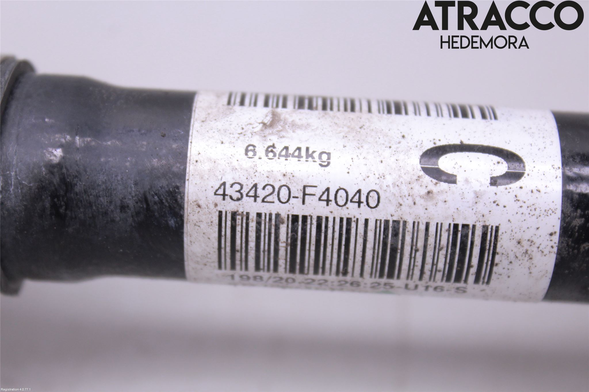 Toyota C-HR 16-23 Drivaxel Fram Vänster