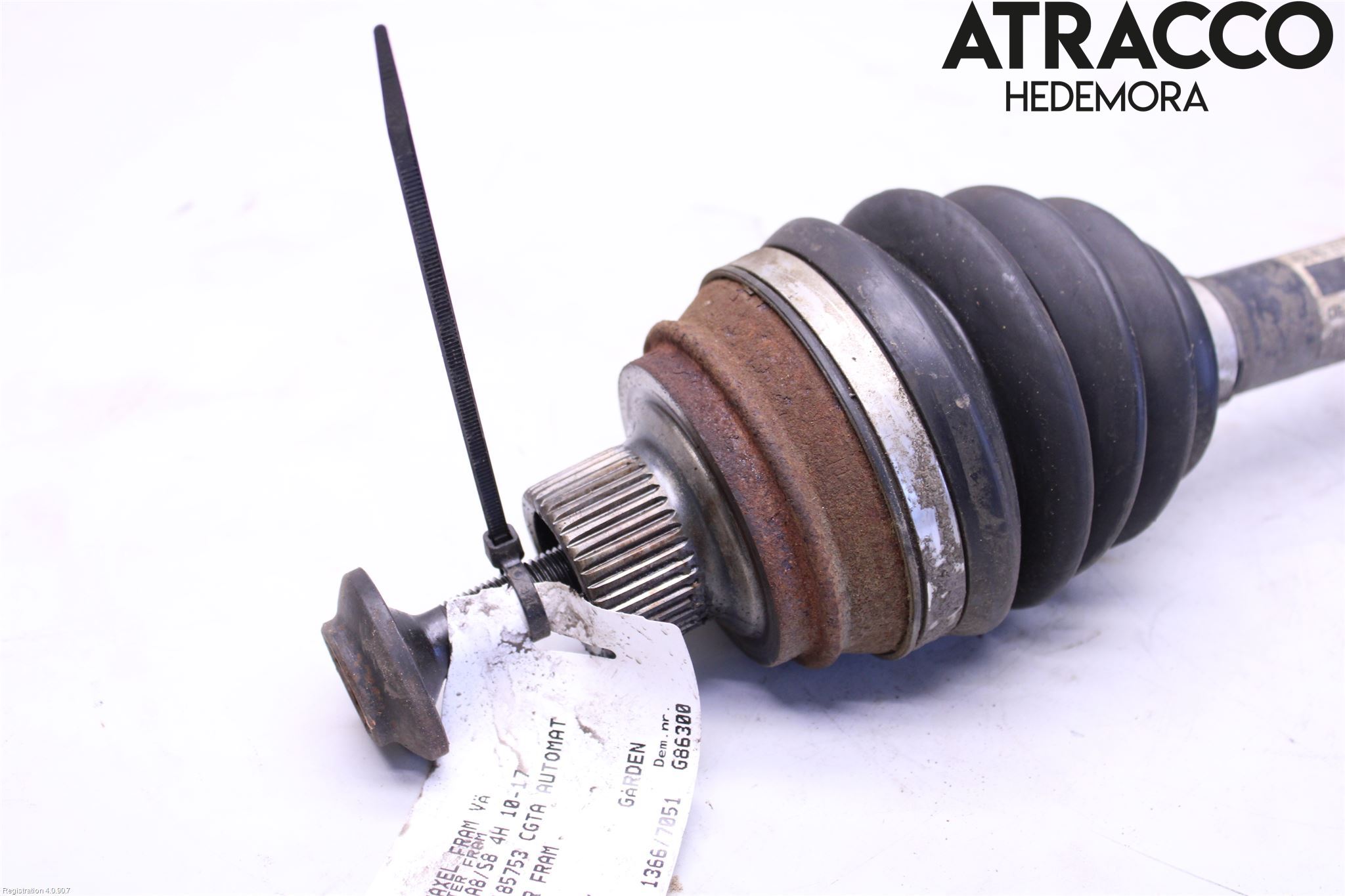 Audi A8/S8 4H 10-17 Drivaxel Fram Vänster