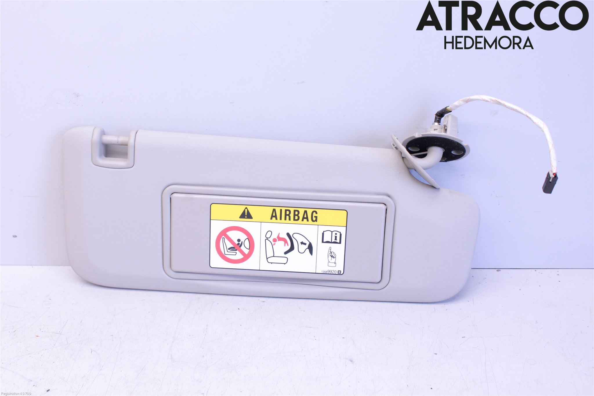 Opel INSIGNIA 17- Solskydd