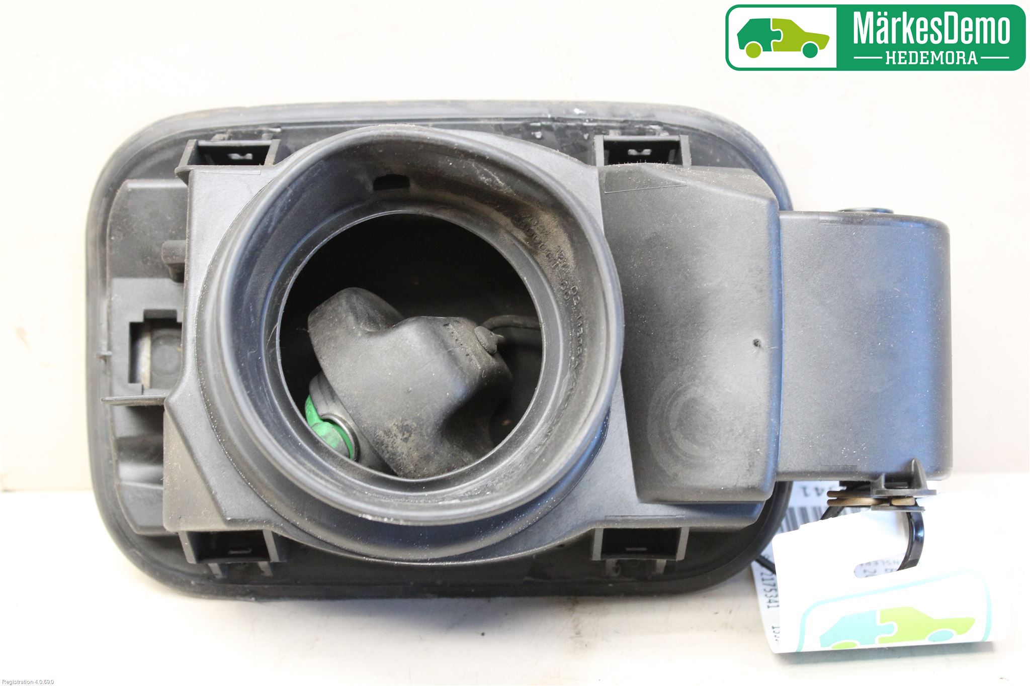 BMW 5 E60/61 Sed/Tou 02-10 Tanklucka