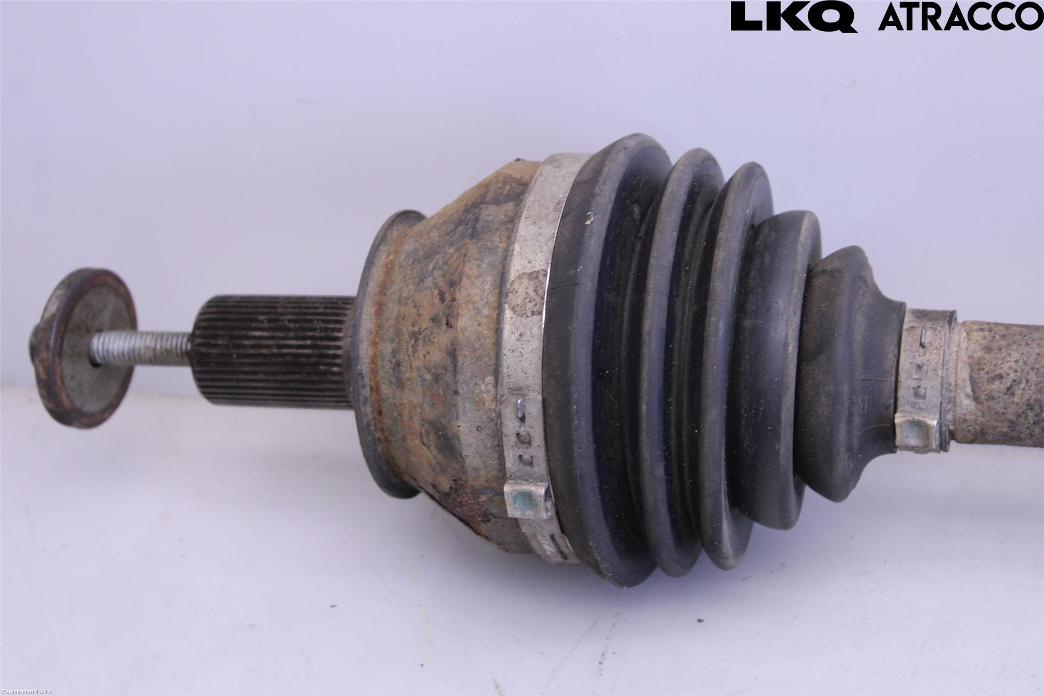 Volvo XC70 08-13 Drivaxel Fram Höger