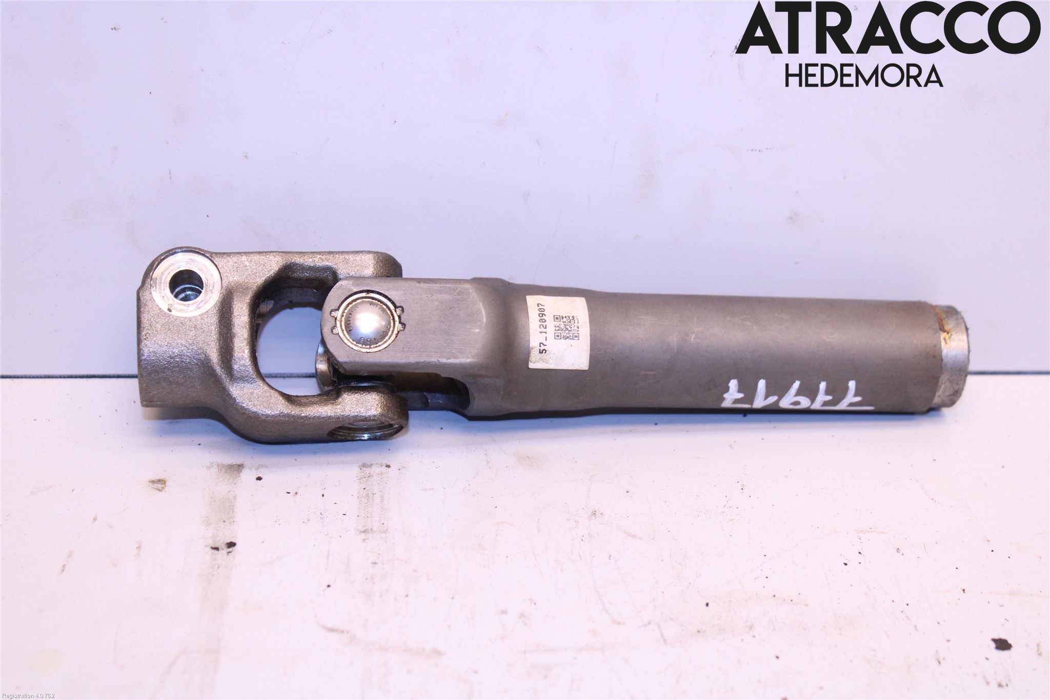 Toyota VERSO 09-18 Rattaxelknut