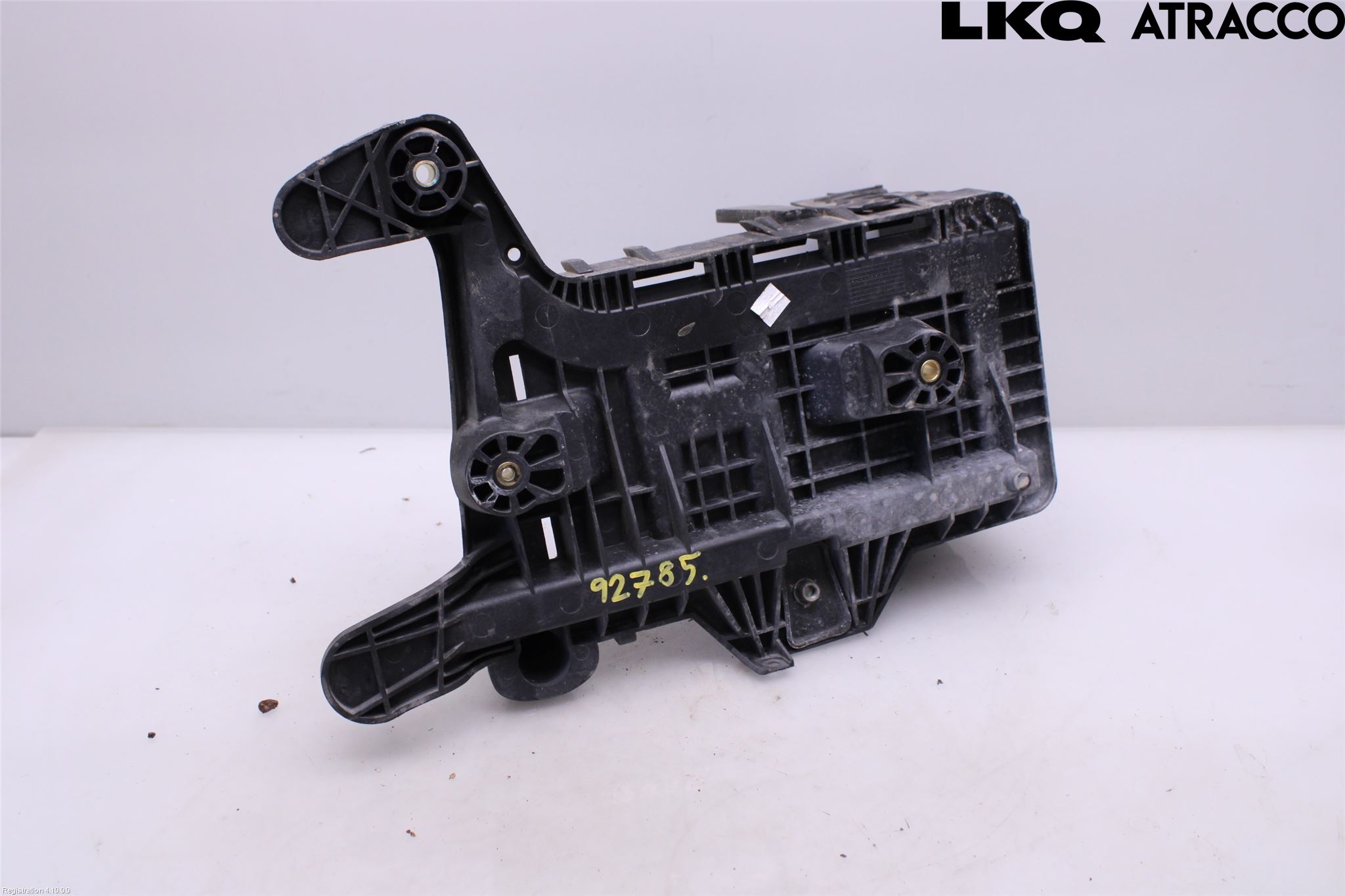 Volkswagen VW GOLF V 04-09 Batterilåda-Fäste-Hållare