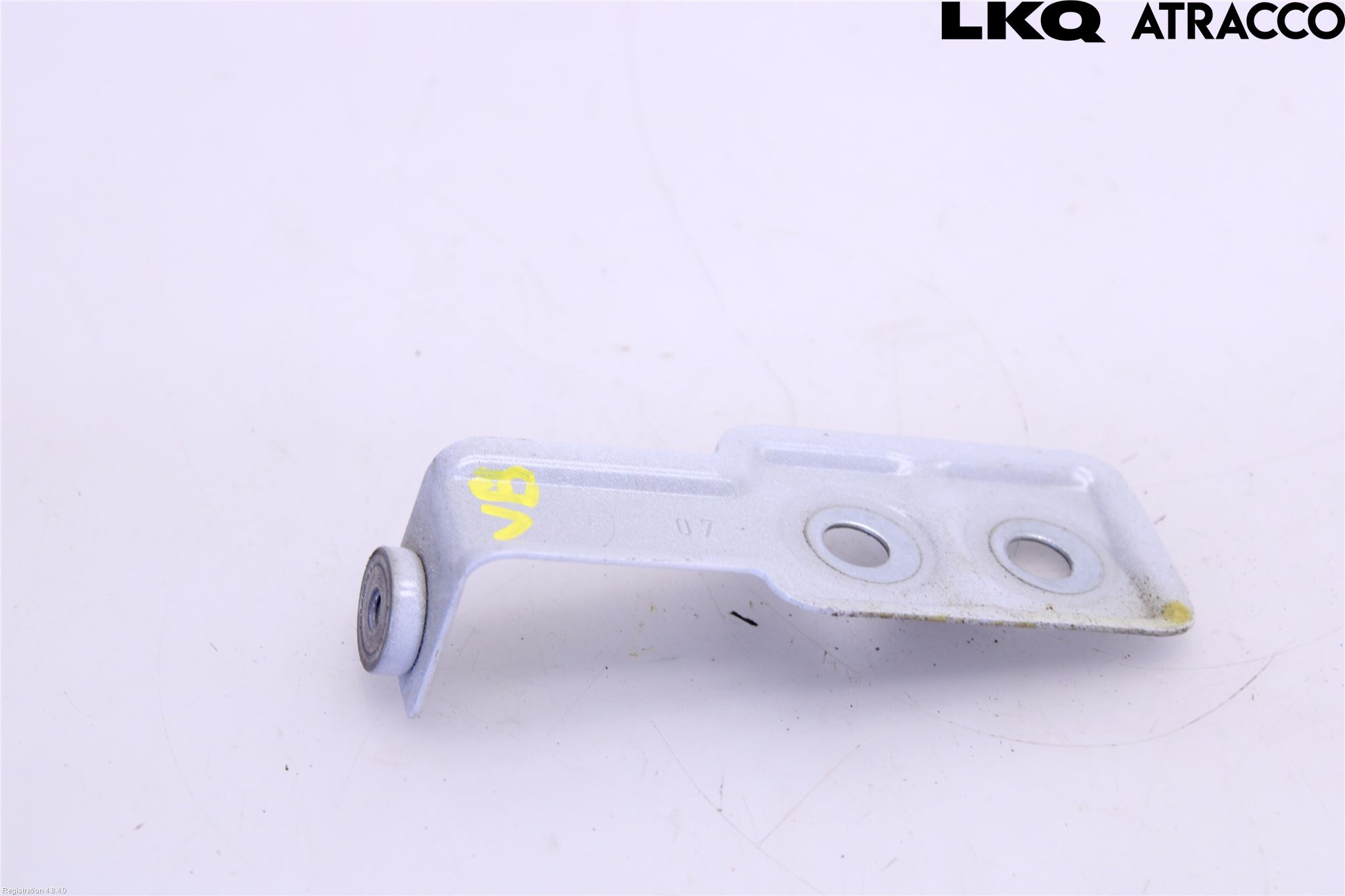 BMW 5 G30/G31/F90 17-23 Skärmfäste Fram Vä