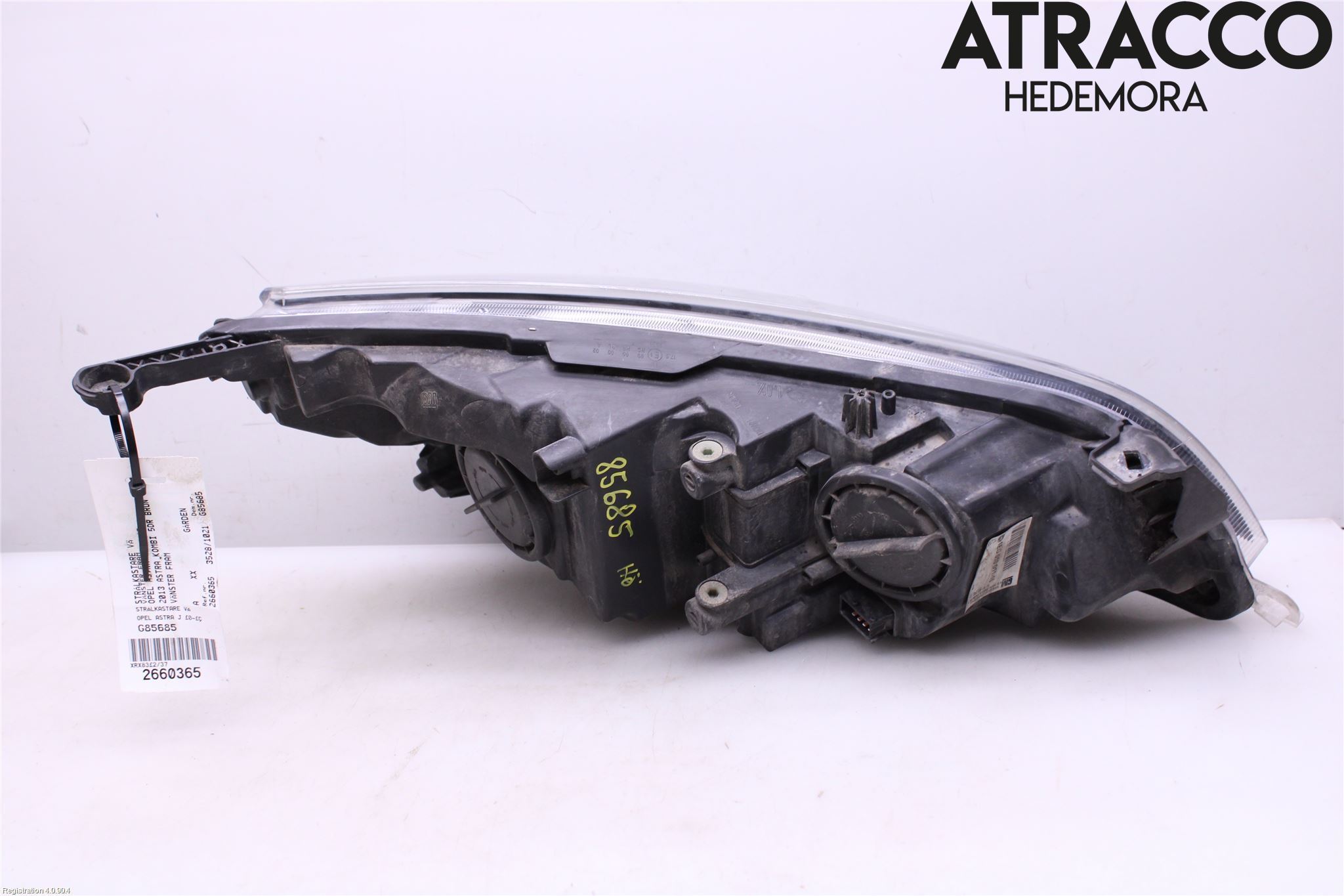 Opel ASTRA J 10-15 Strålkastare Vänster